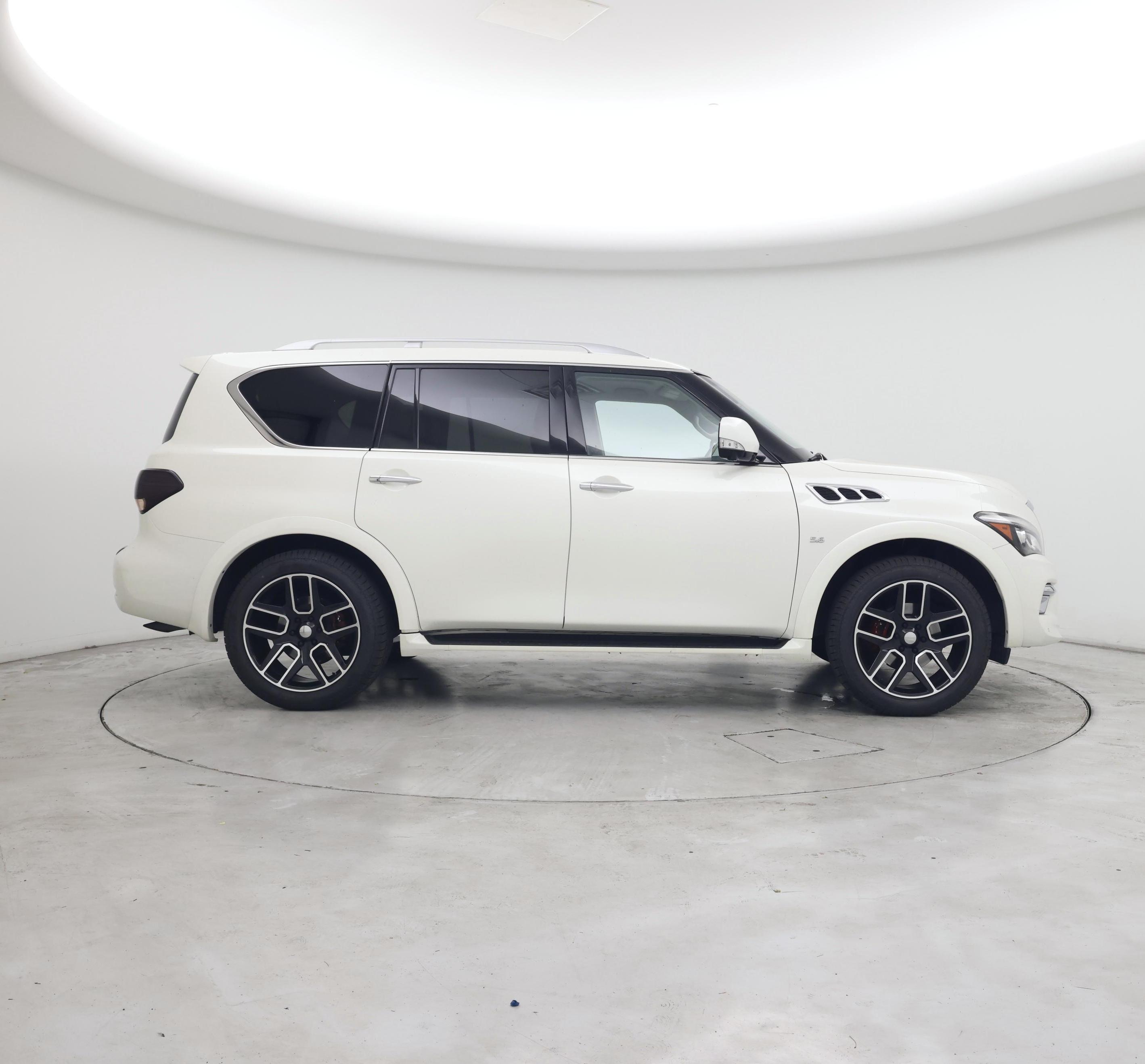 Thumbnail: 2016 INFINITI QX80 - 7
