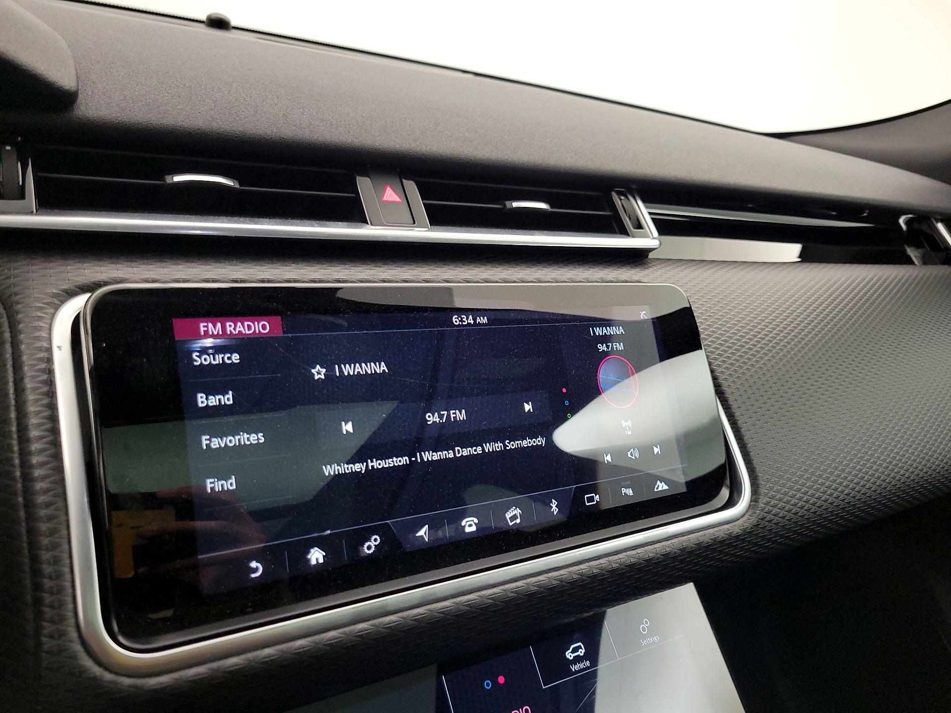 Thumbnail: 2019 Land Rover Range Rover Velar - 15