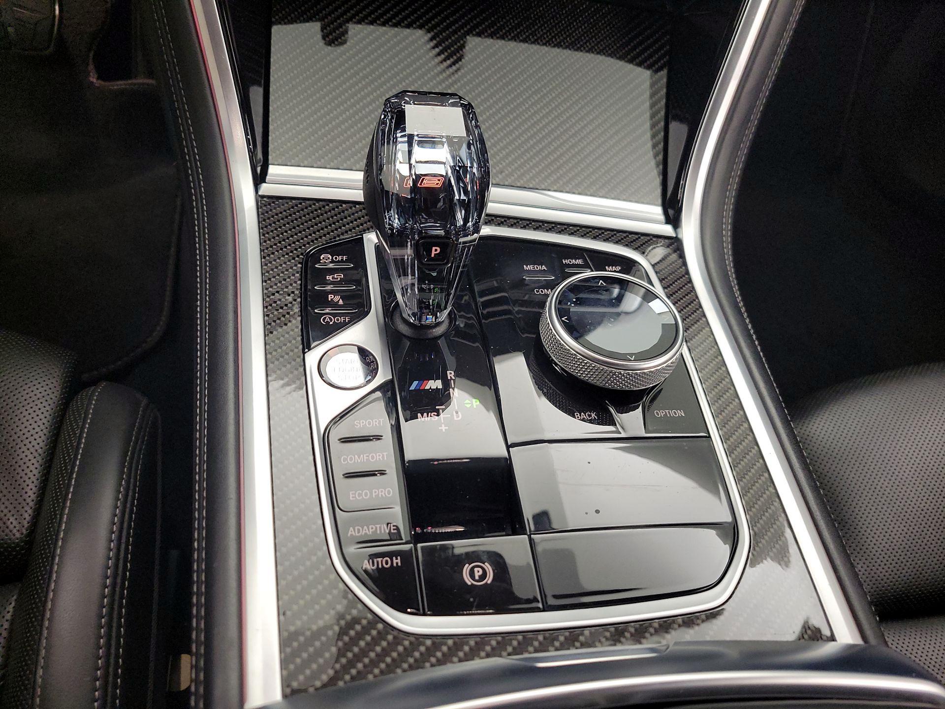 Thumbnail: 2022 BMW 8 Series - 18