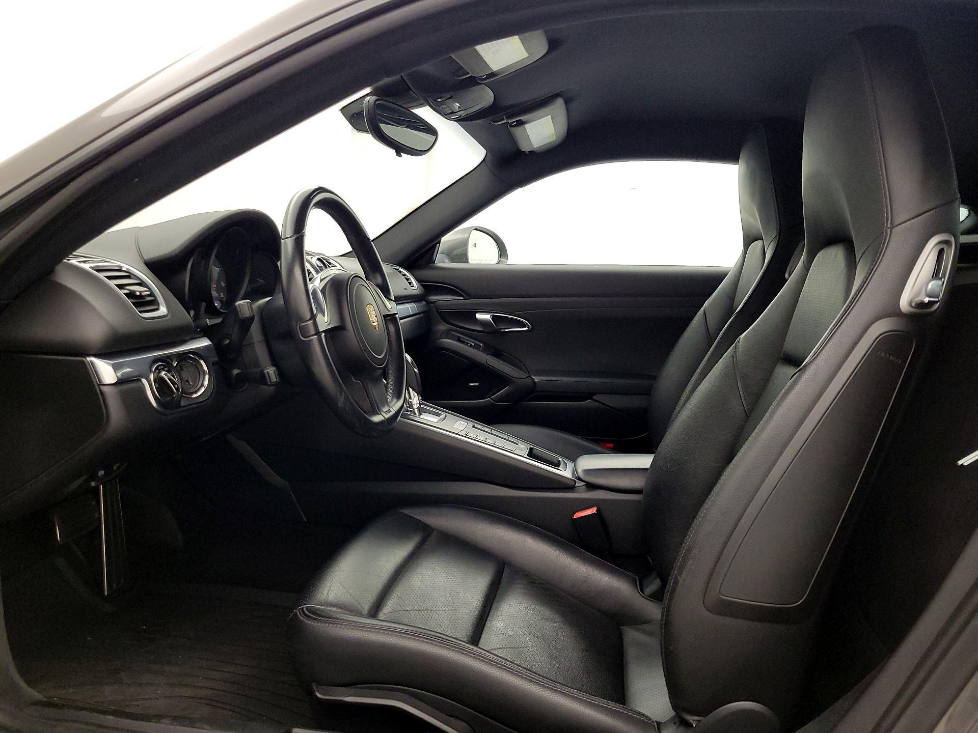 Thumbnail: 2015 Porsche Cayman - 11