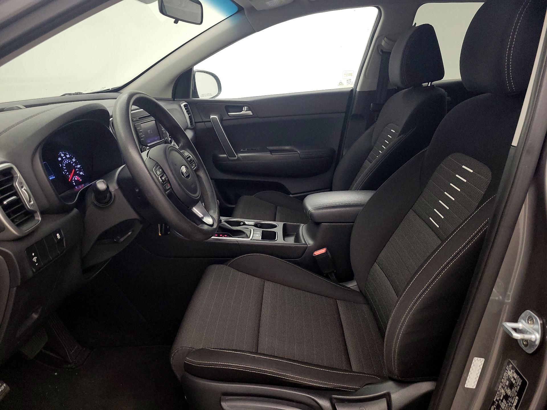 Thumbnail: 2018 Kia Sportage - 11