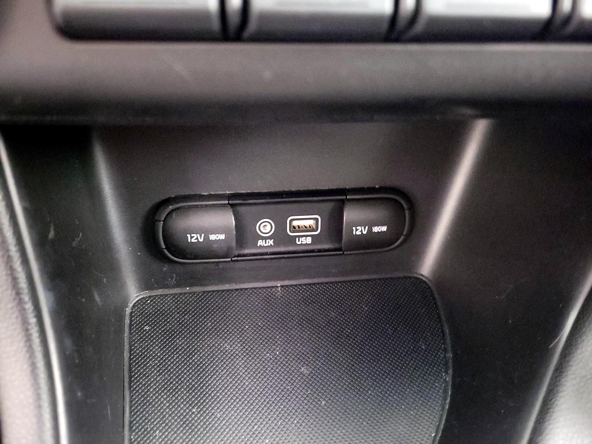 Thumbnail: 2018 Kia Sportage - 17