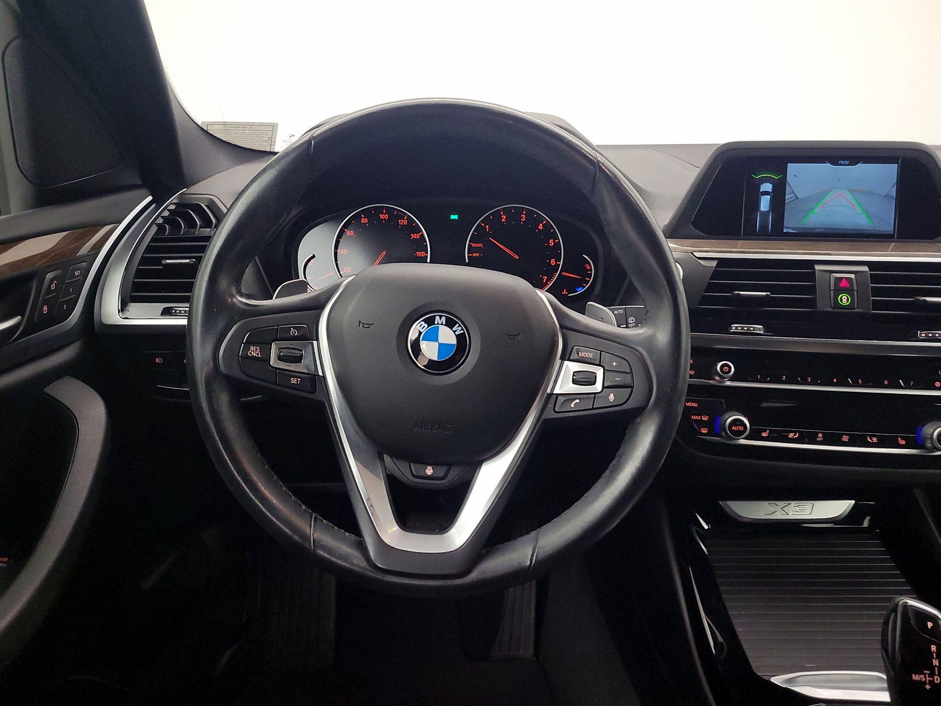 Thumbnail: 2019 BMW X3 - 10