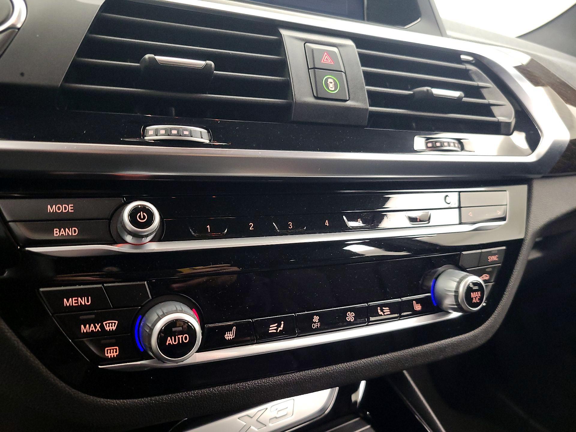 Thumbnail: 2019 BMW X3 - 16