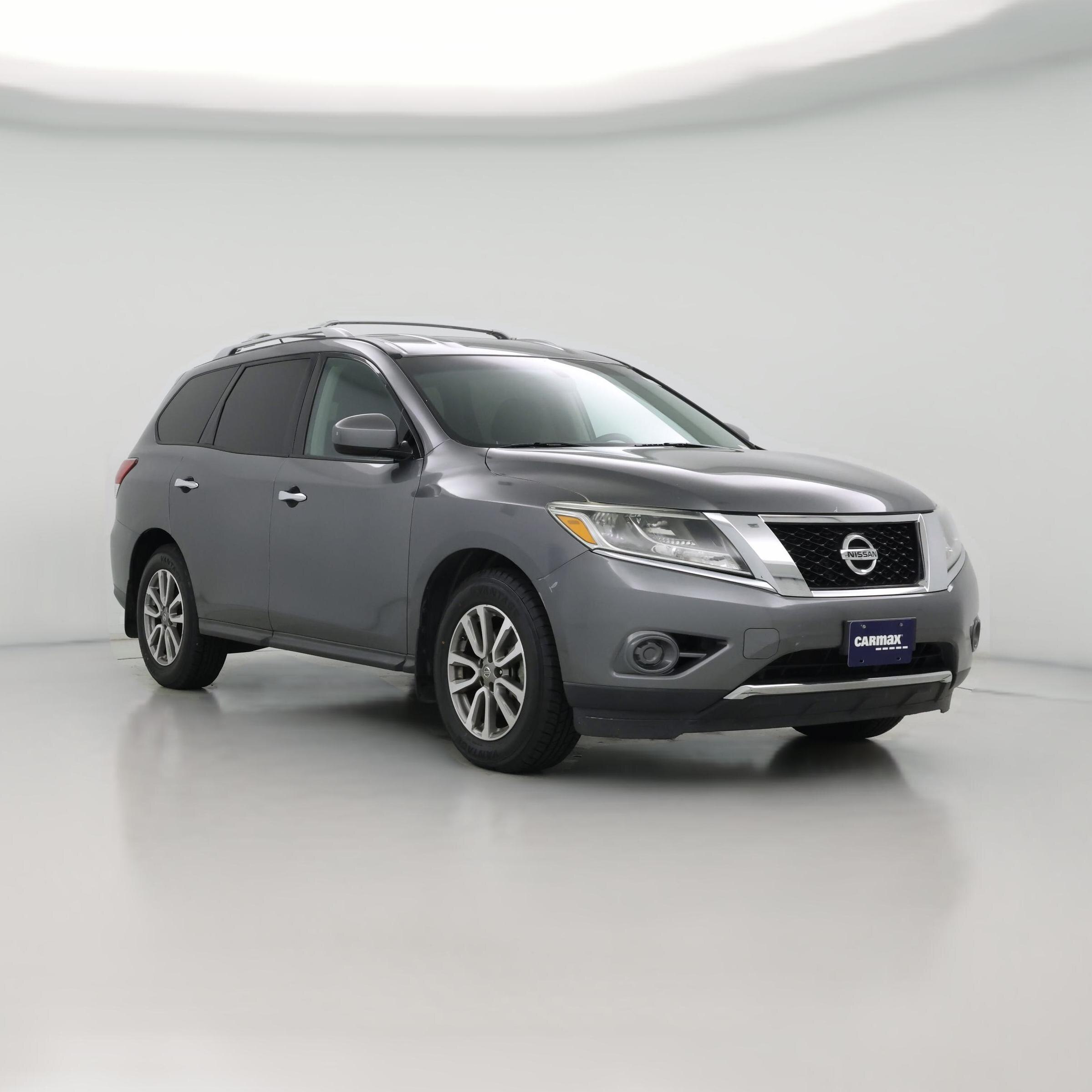 Thumbnail: 2016 Nissan Pathfinder - 1