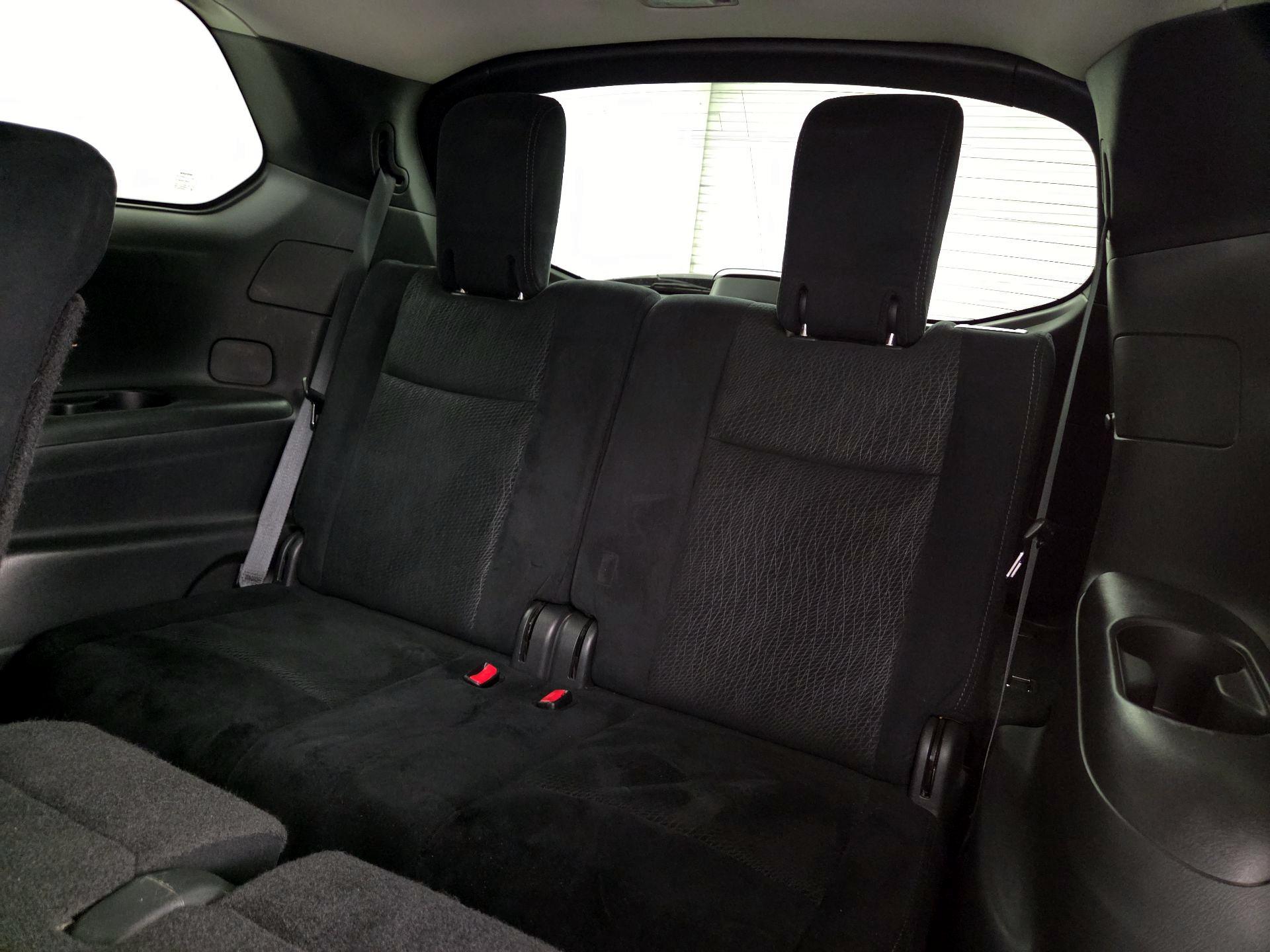 Thumbnail: 2016 Nissan Pathfinder - 19