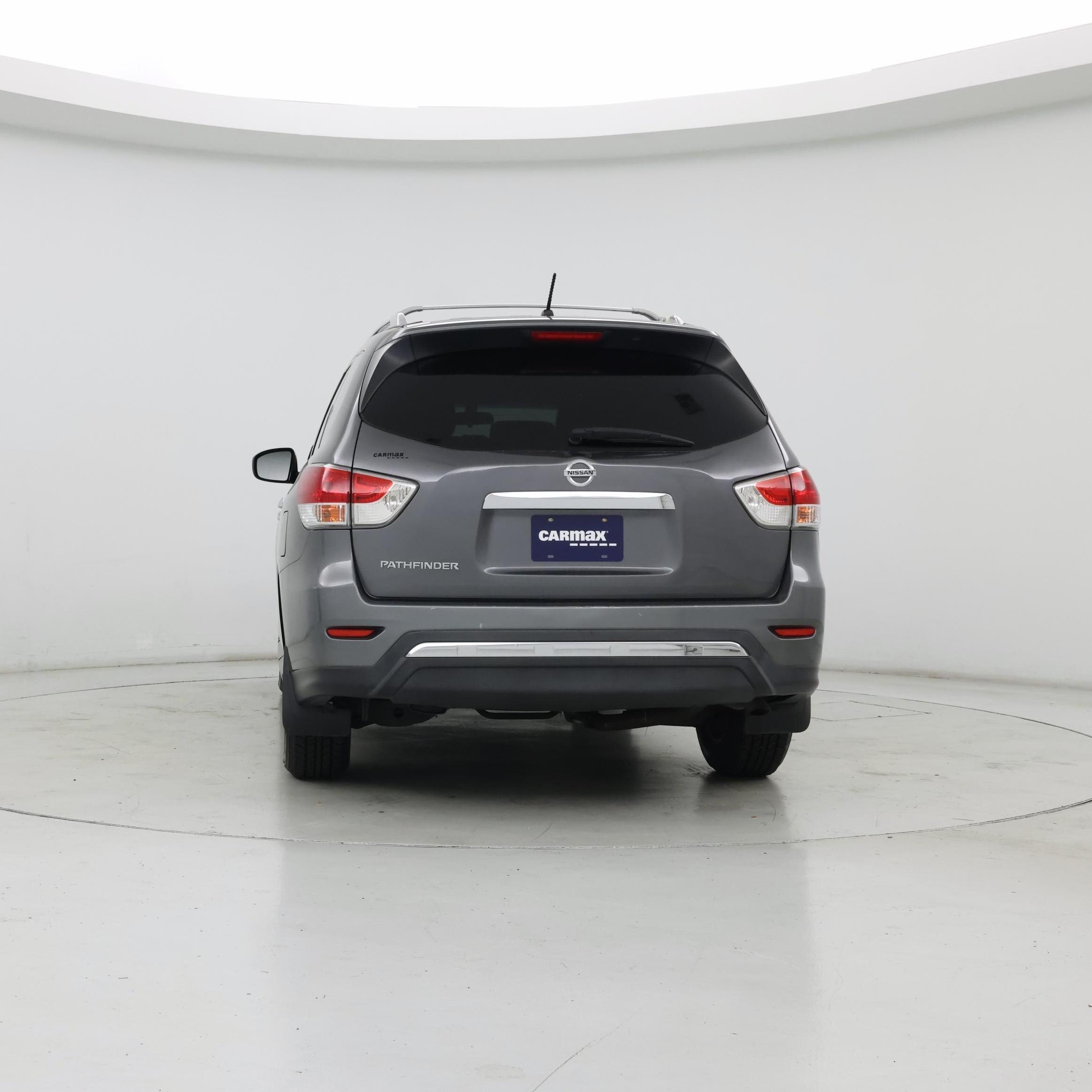 Thumbnail: 2016 Nissan Pathfinder - 6