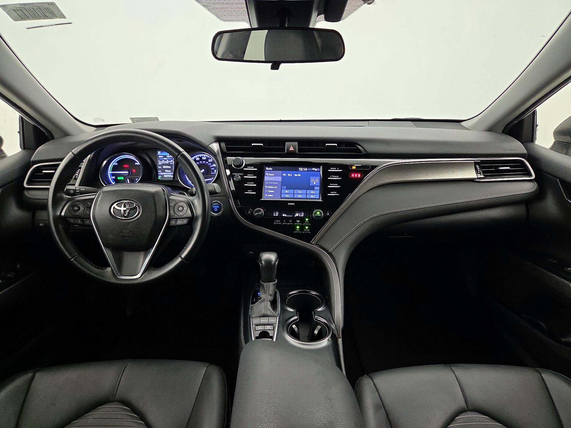 Thumbnail: 2020 Toyota Camry - 9