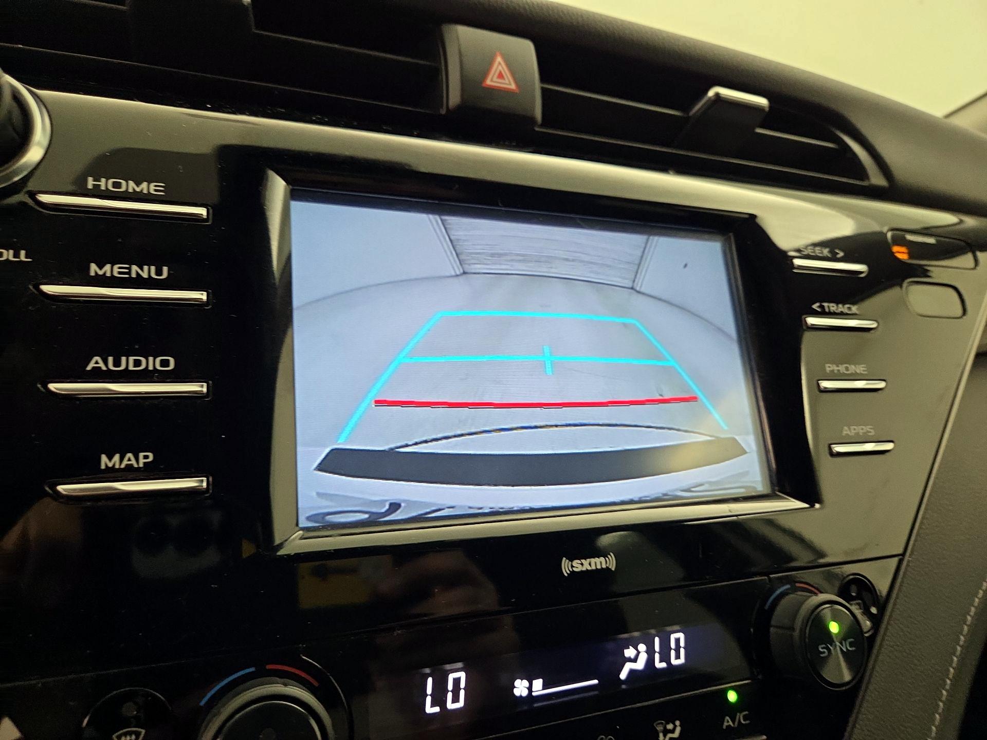 Thumbnail: 2020 Toyota Camry - 14