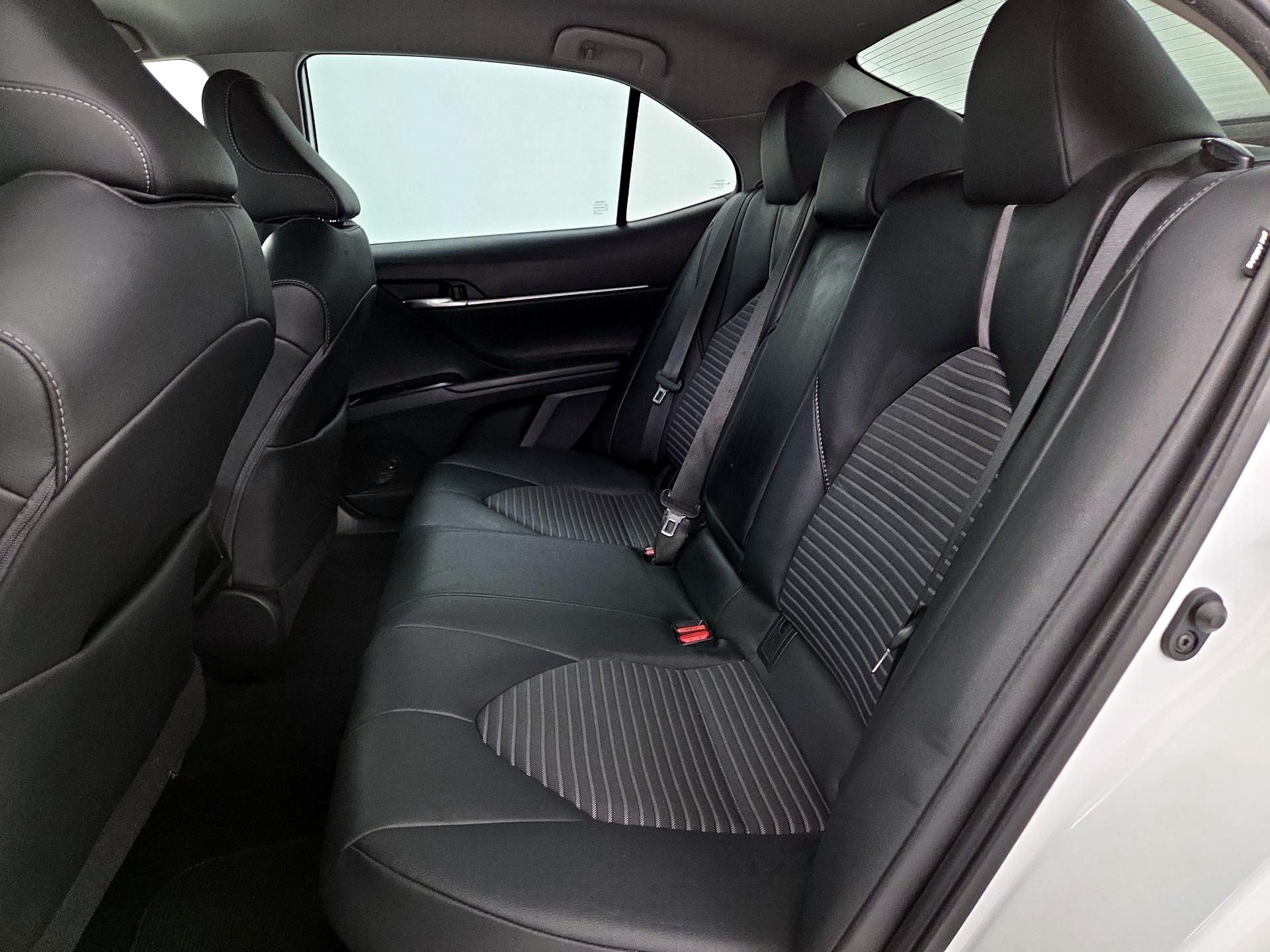 Thumbnail: 2020 Toyota Camry - 19