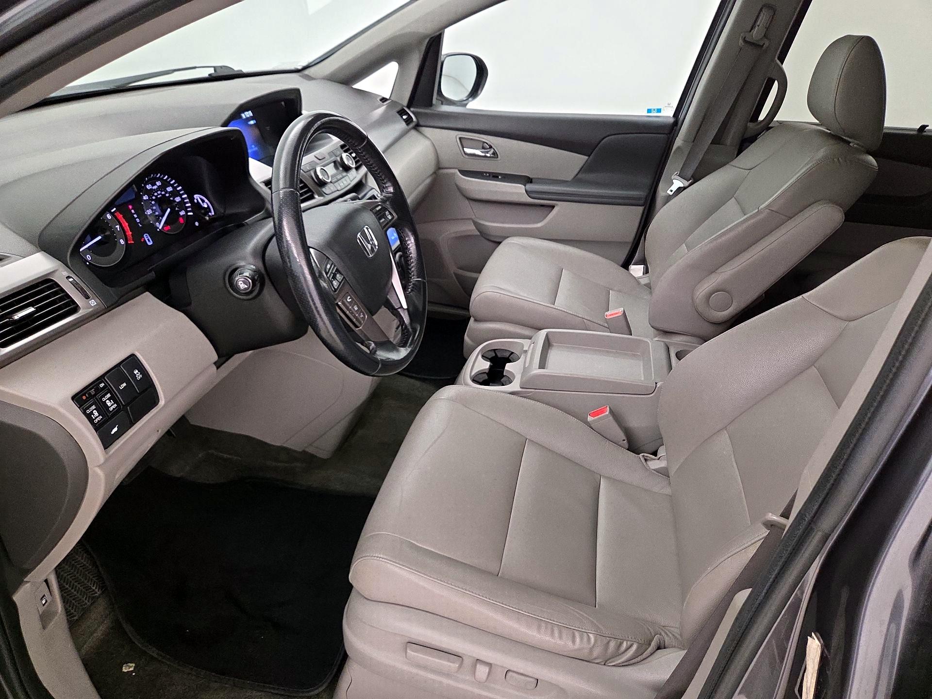 Thumbnail: 2016 Honda Odyssey - 11