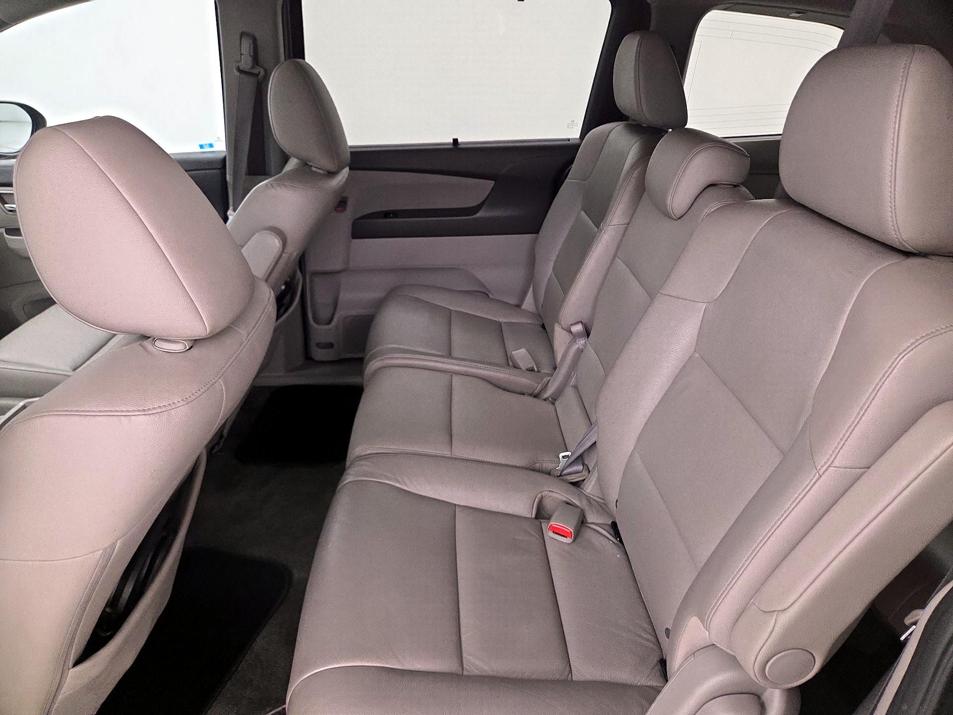 Thumbnail: 2016 Honda Odyssey - 20