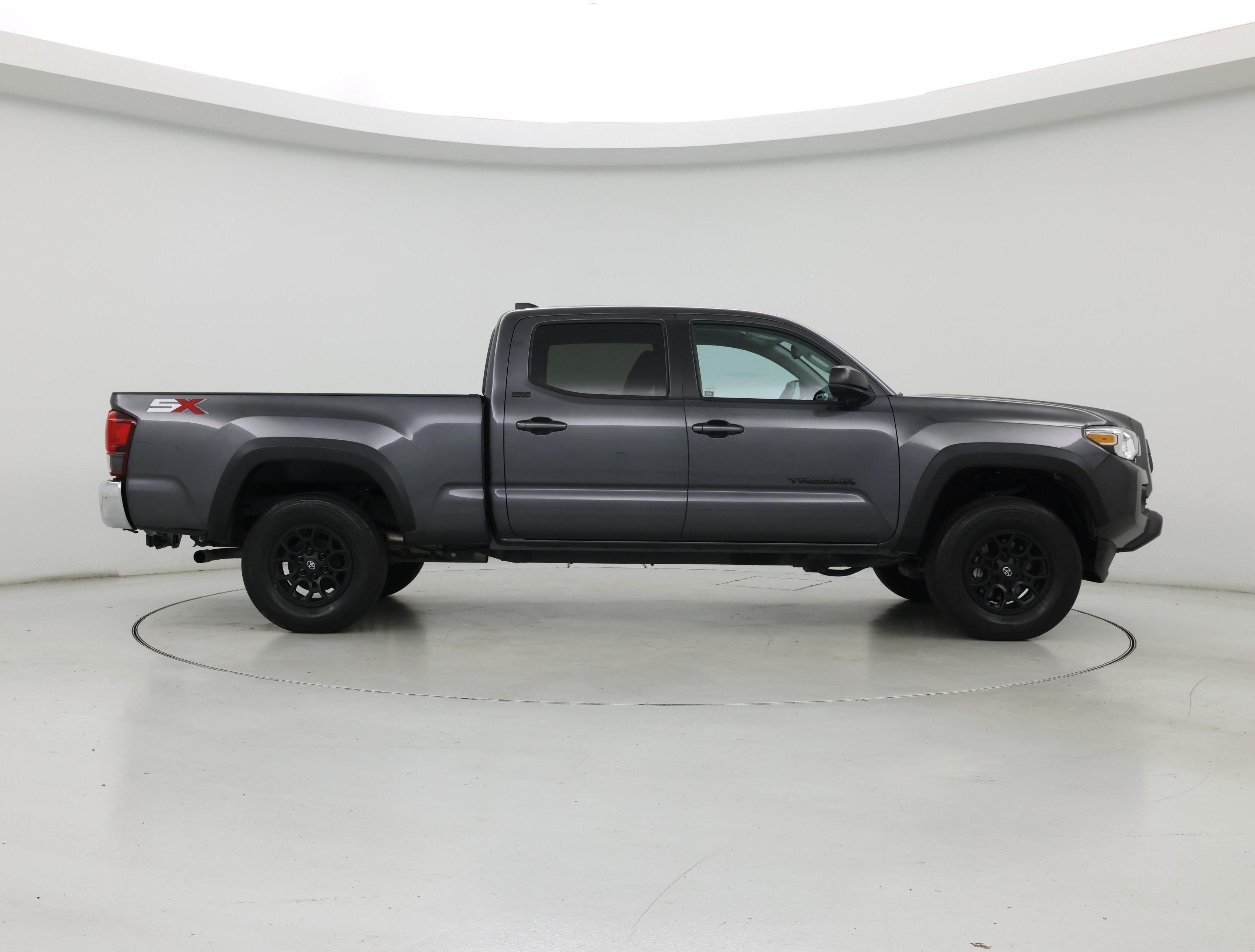 Thumbnail: 2023 Toyota Tacoma - 7