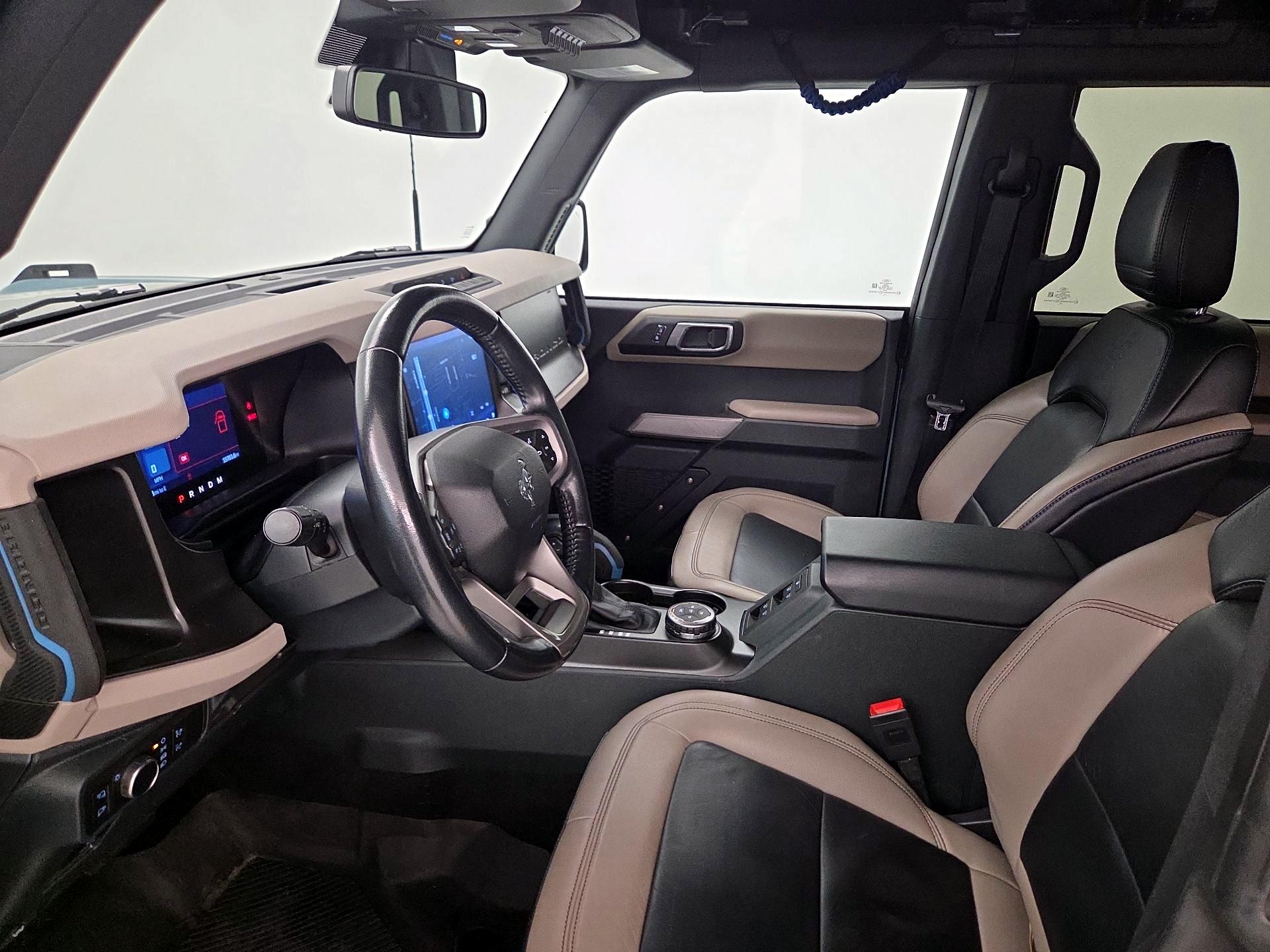 Thumbnail: 2022 Ford Bronco - 11