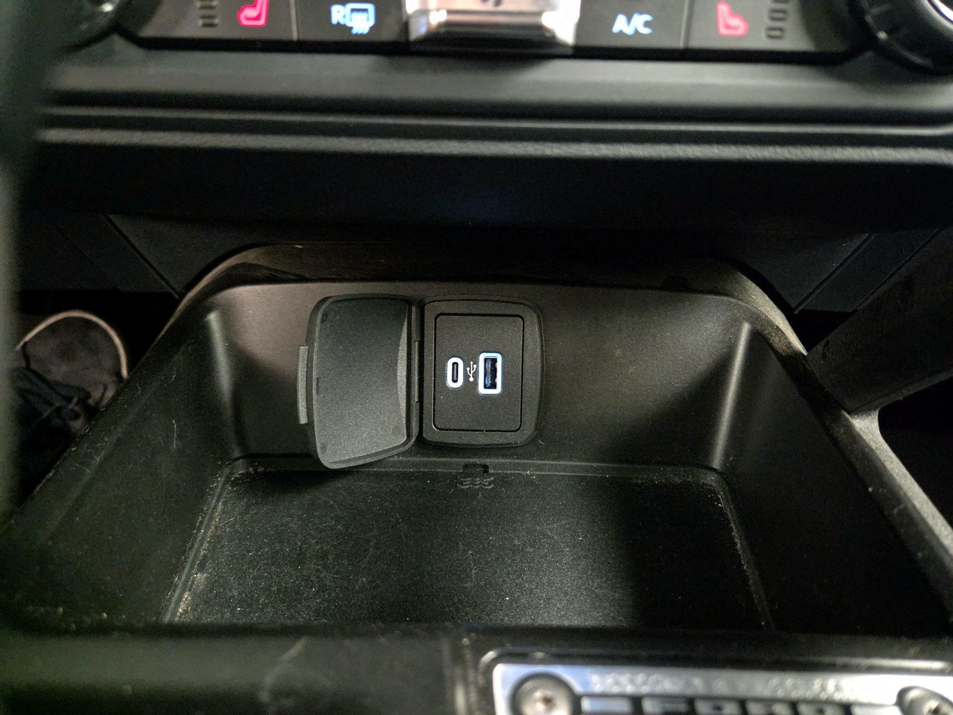 Thumbnail: 2022 Ford Bronco - 19