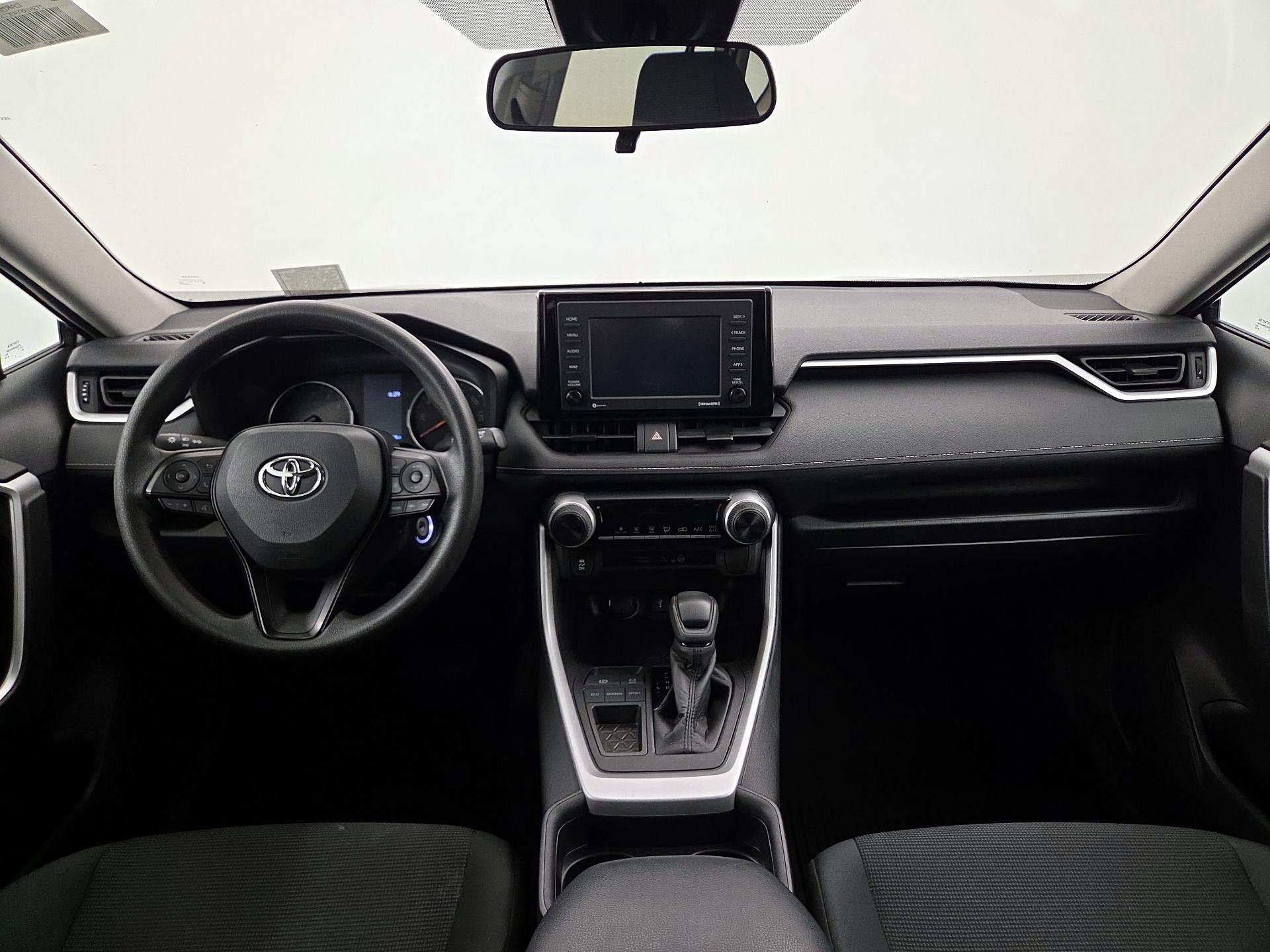 Thumbnail: 2021 Toyota RAV4 - 9