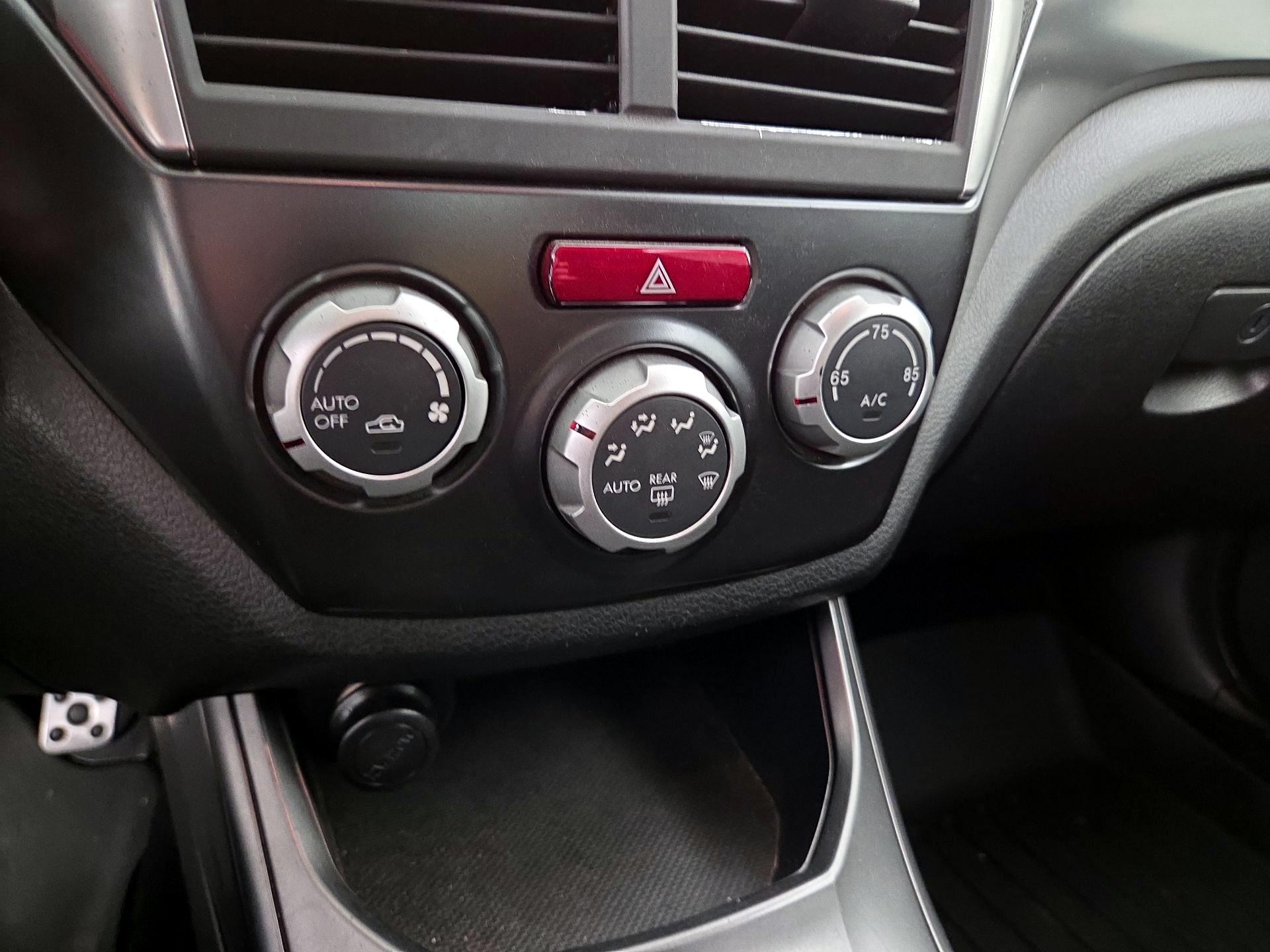 Thumbnail: 2014 Subaru Impreza - 15