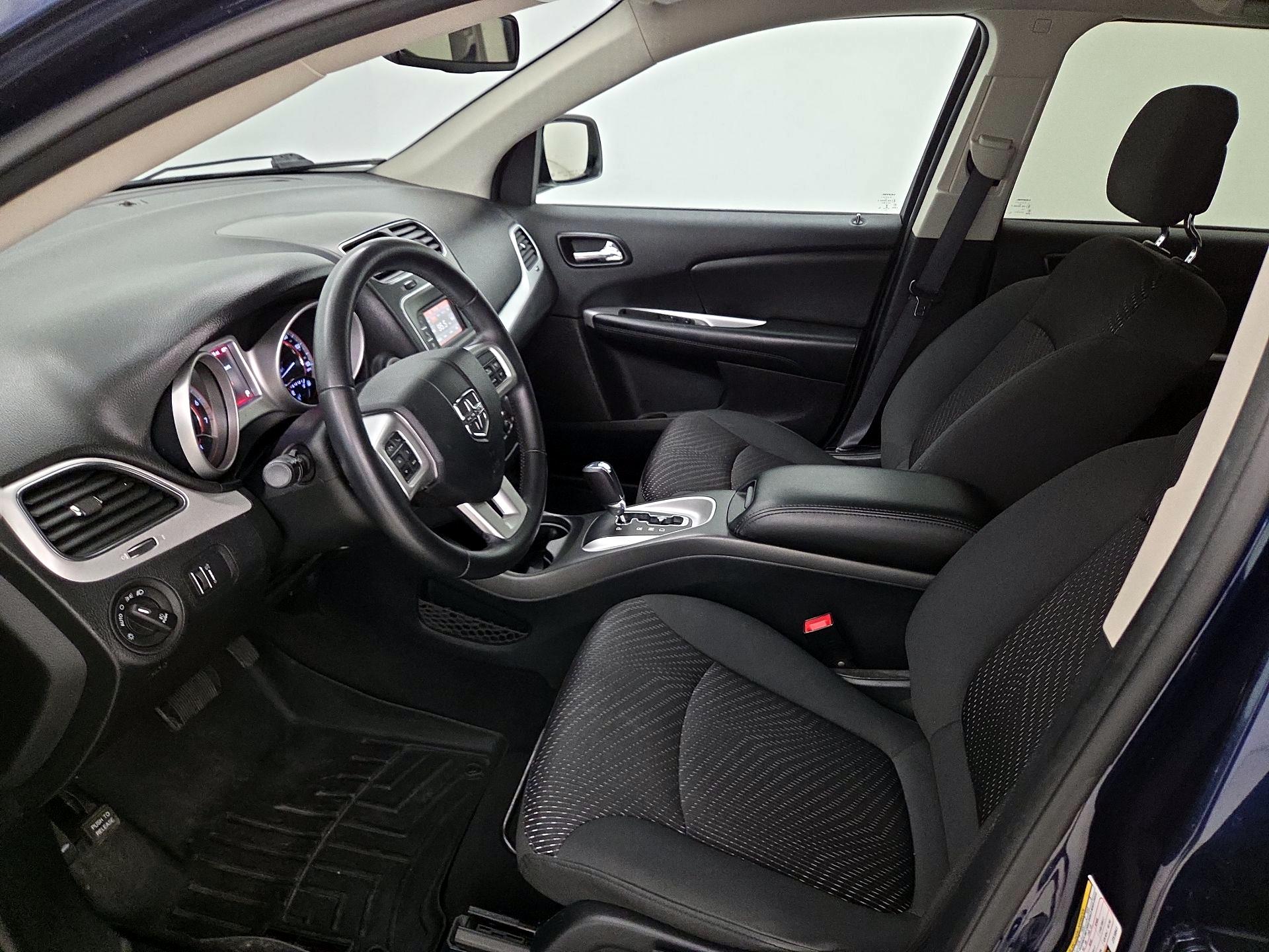 Thumbnail: 2018 Dodge Journey - 11