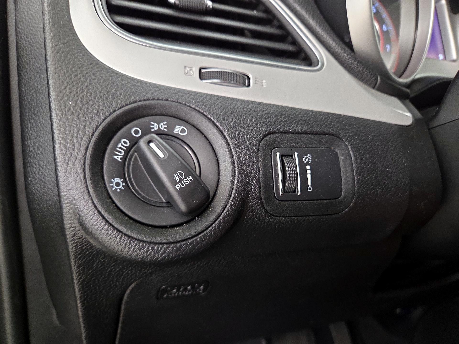 Thumbnail: 2018 Dodge Journey - 13