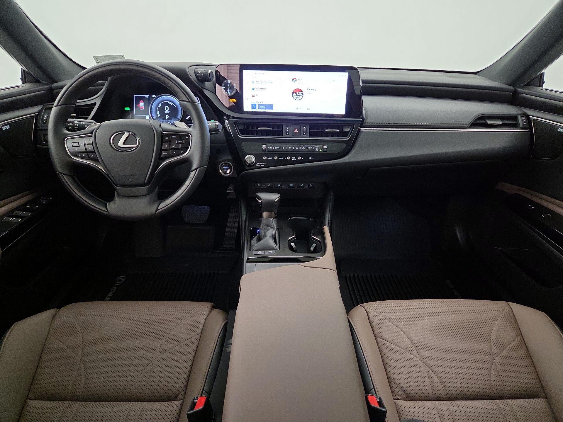 Thumbnail: 2025 Lexus ES - 9