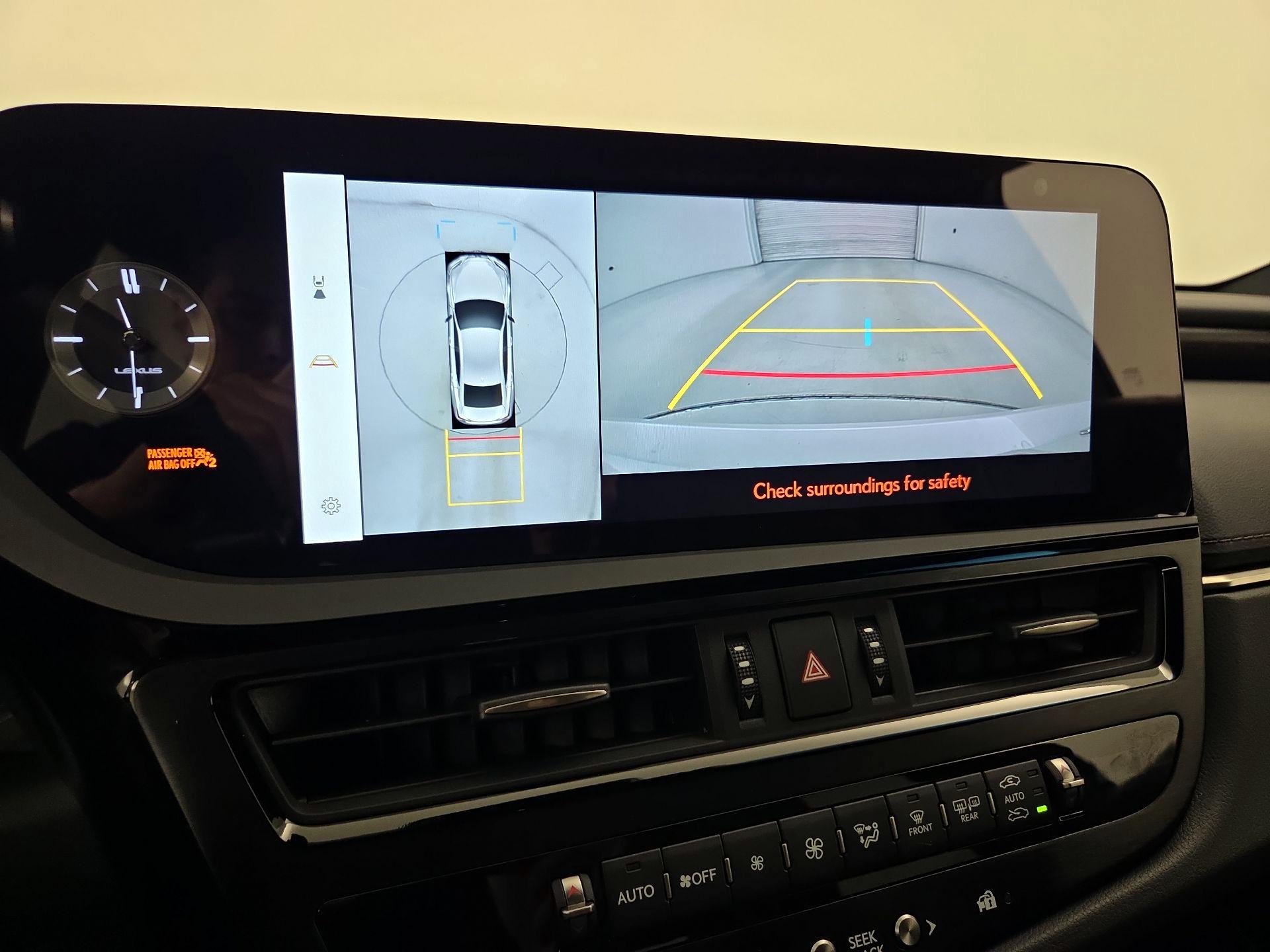 Thumbnail: 2025 Lexus ES - 14