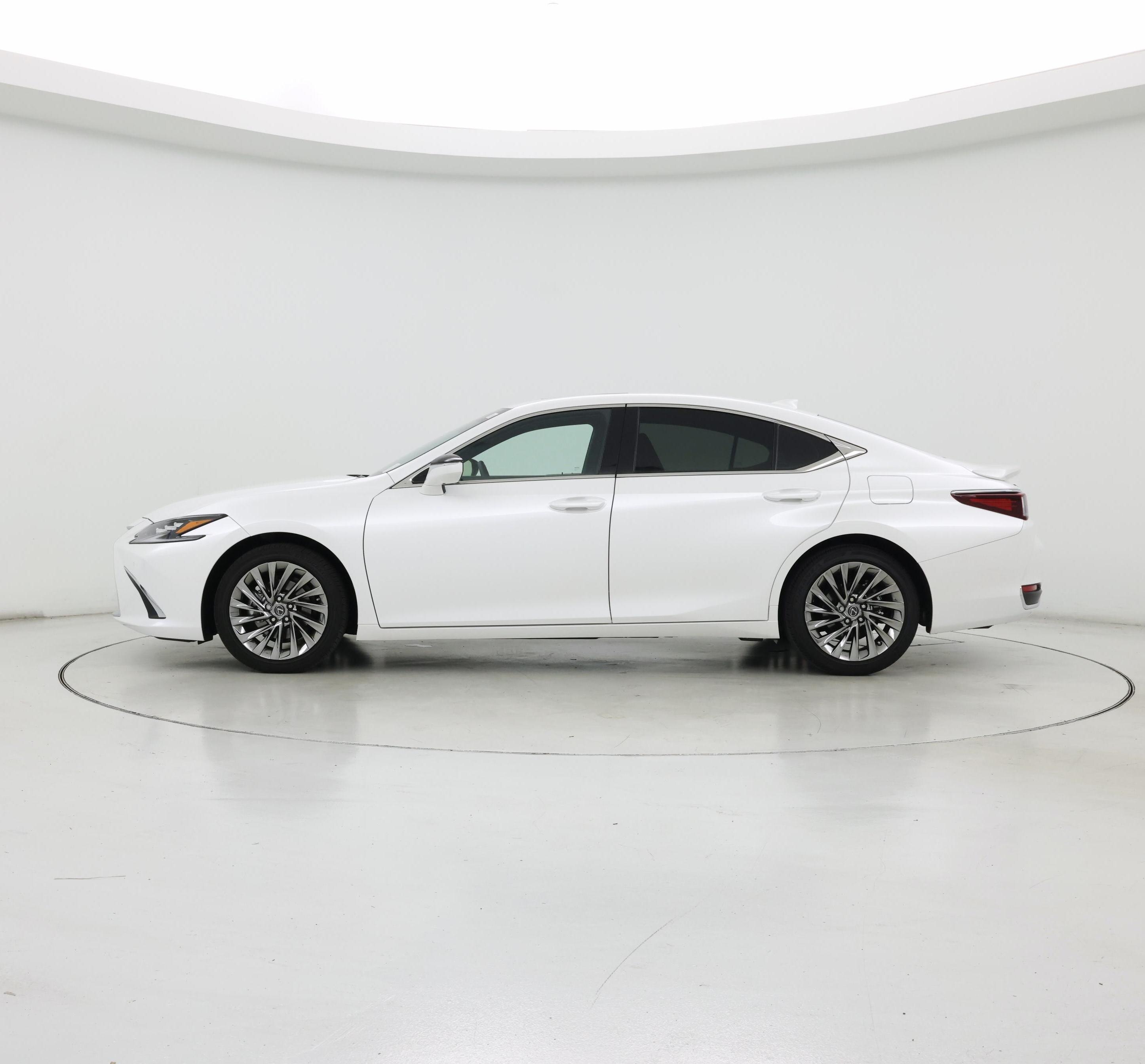 Thumbnail: 2025 Lexus ES - 3