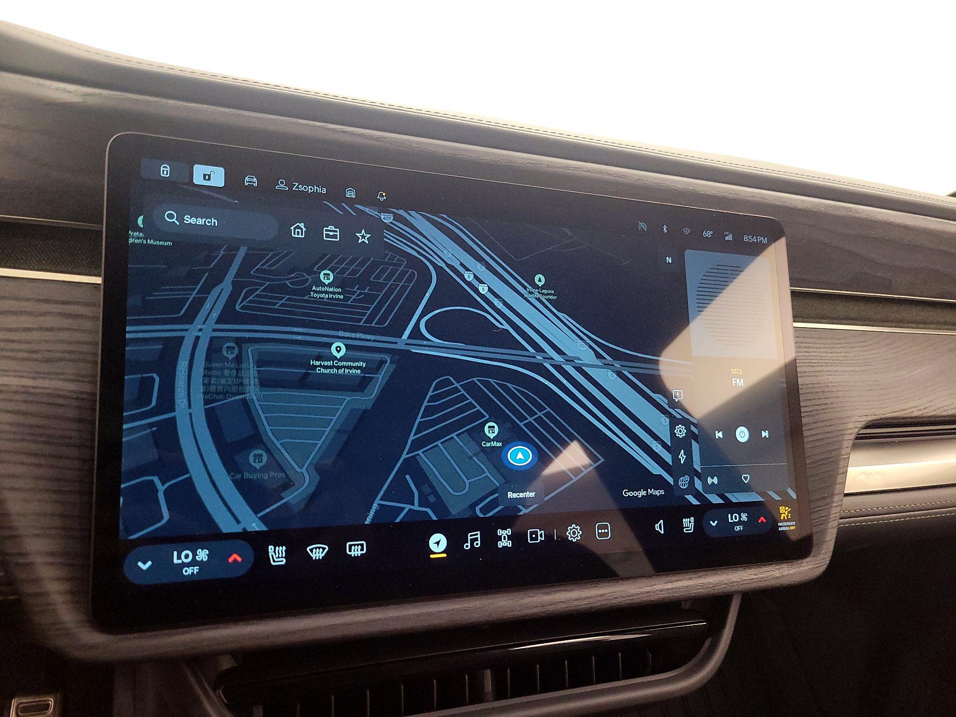 Thumbnail: 2024 Rivian R1S - 13