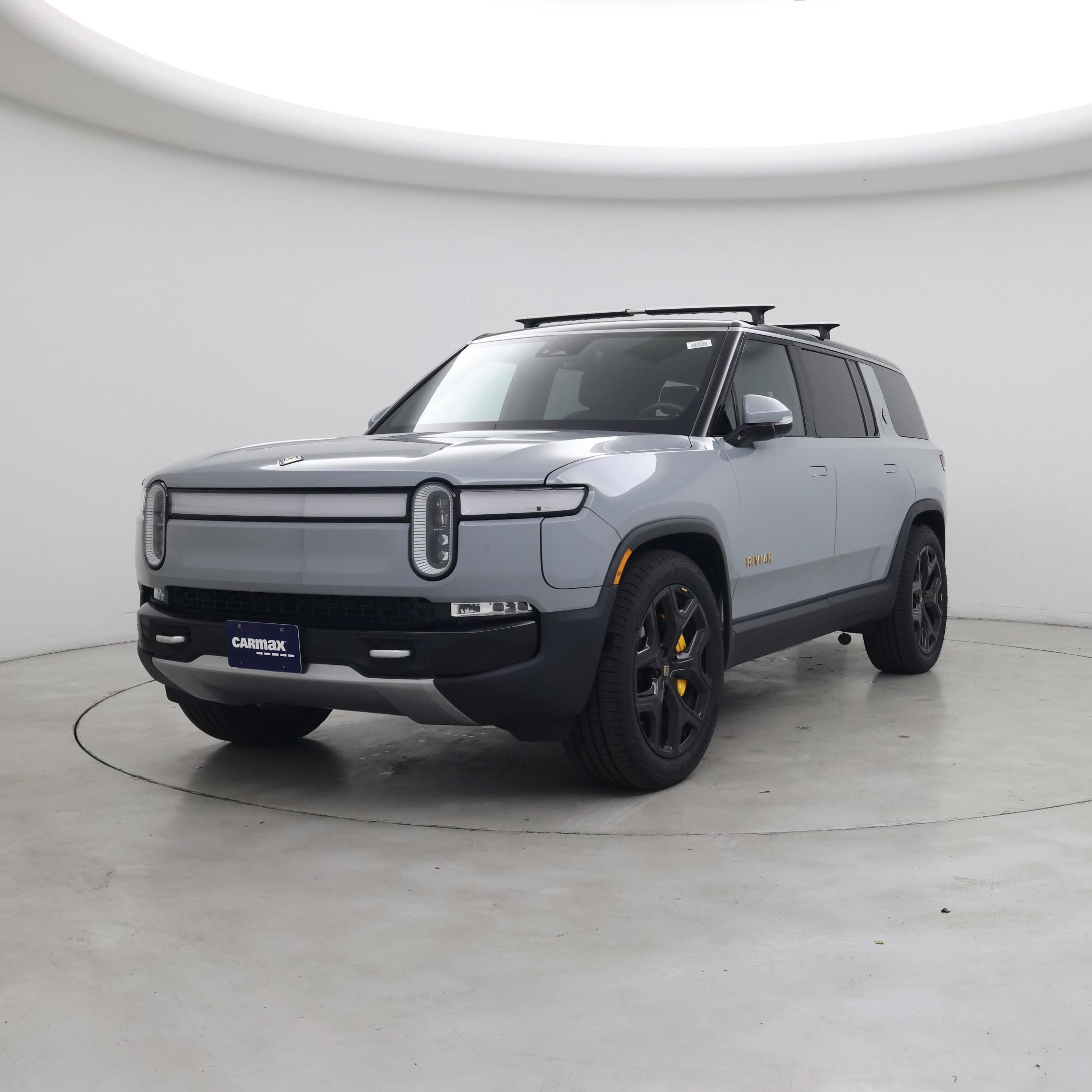 Thumbnail: 2024 Rivian R1S - 4