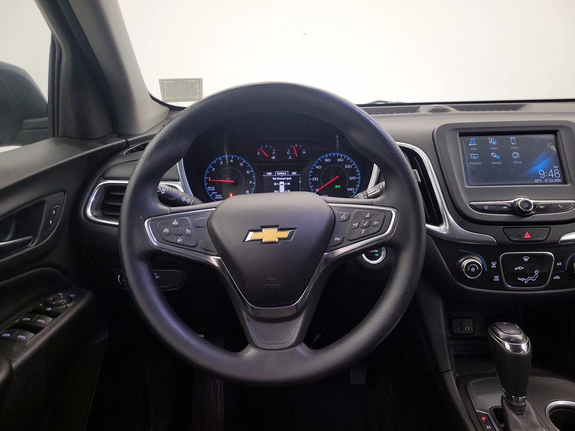 Thumbnail: 2018 Chevrolet Equinox - 10