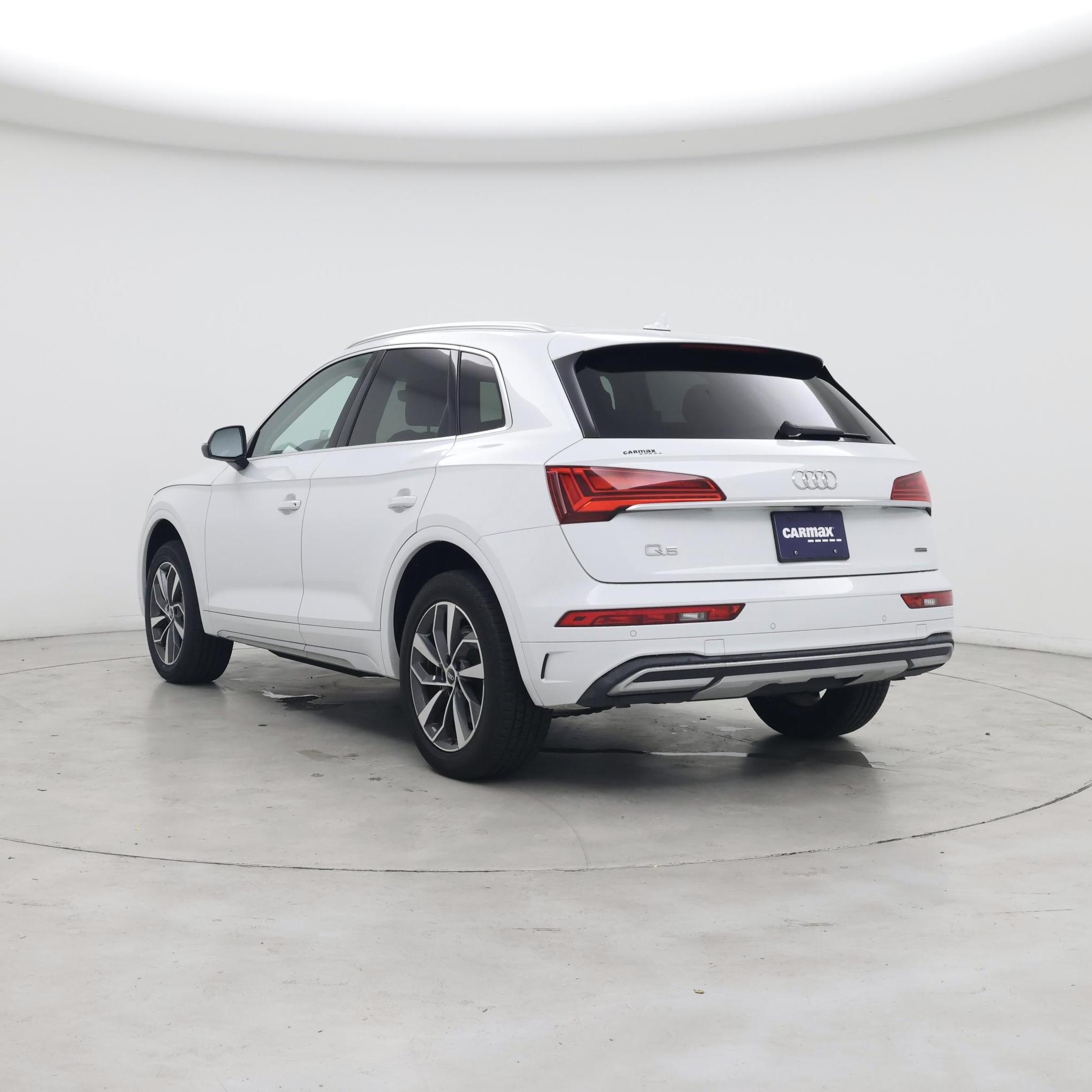 Thumbnail: 2021 Audi Q5 - 2