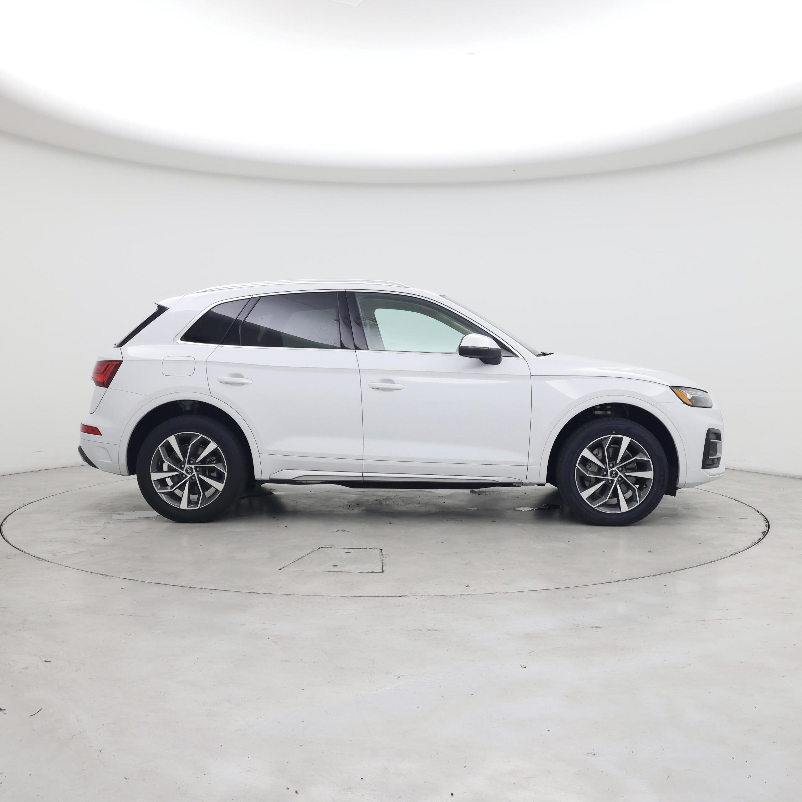 Thumbnail: 2021 Audi Q5 - 7