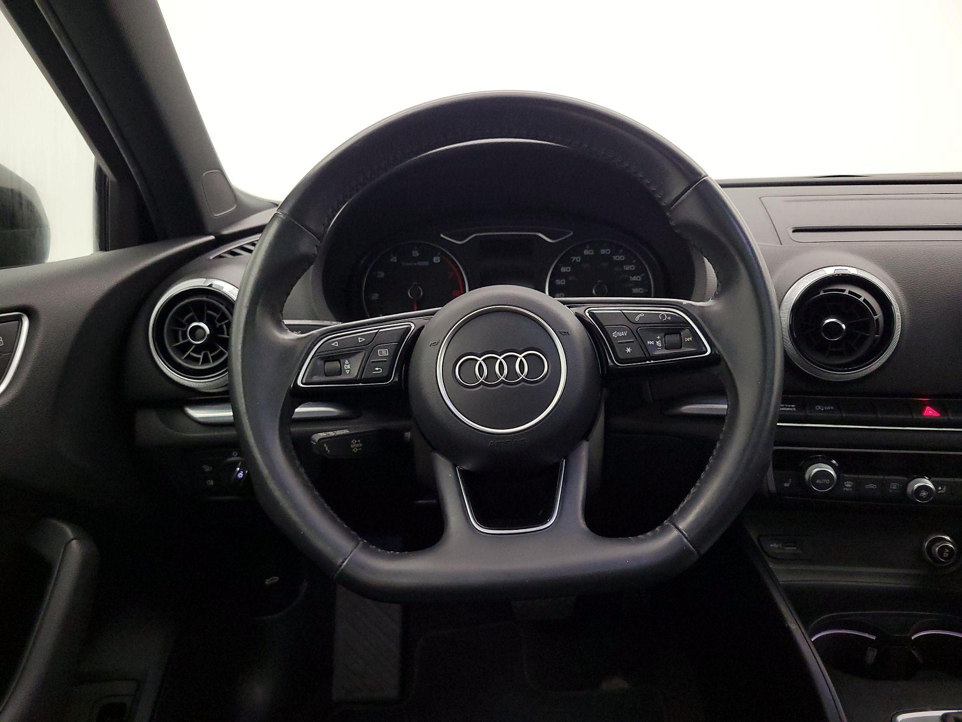 Thumbnail: 2020 Audi A3 - 10