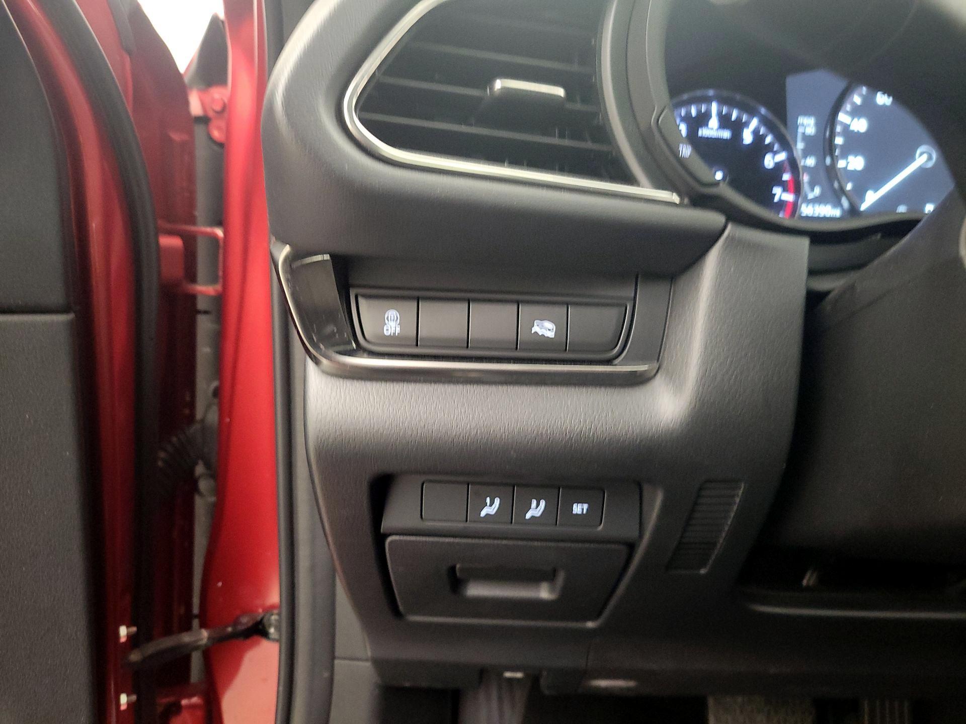 Thumbnail: 2022 Mazda CX-30 - 13