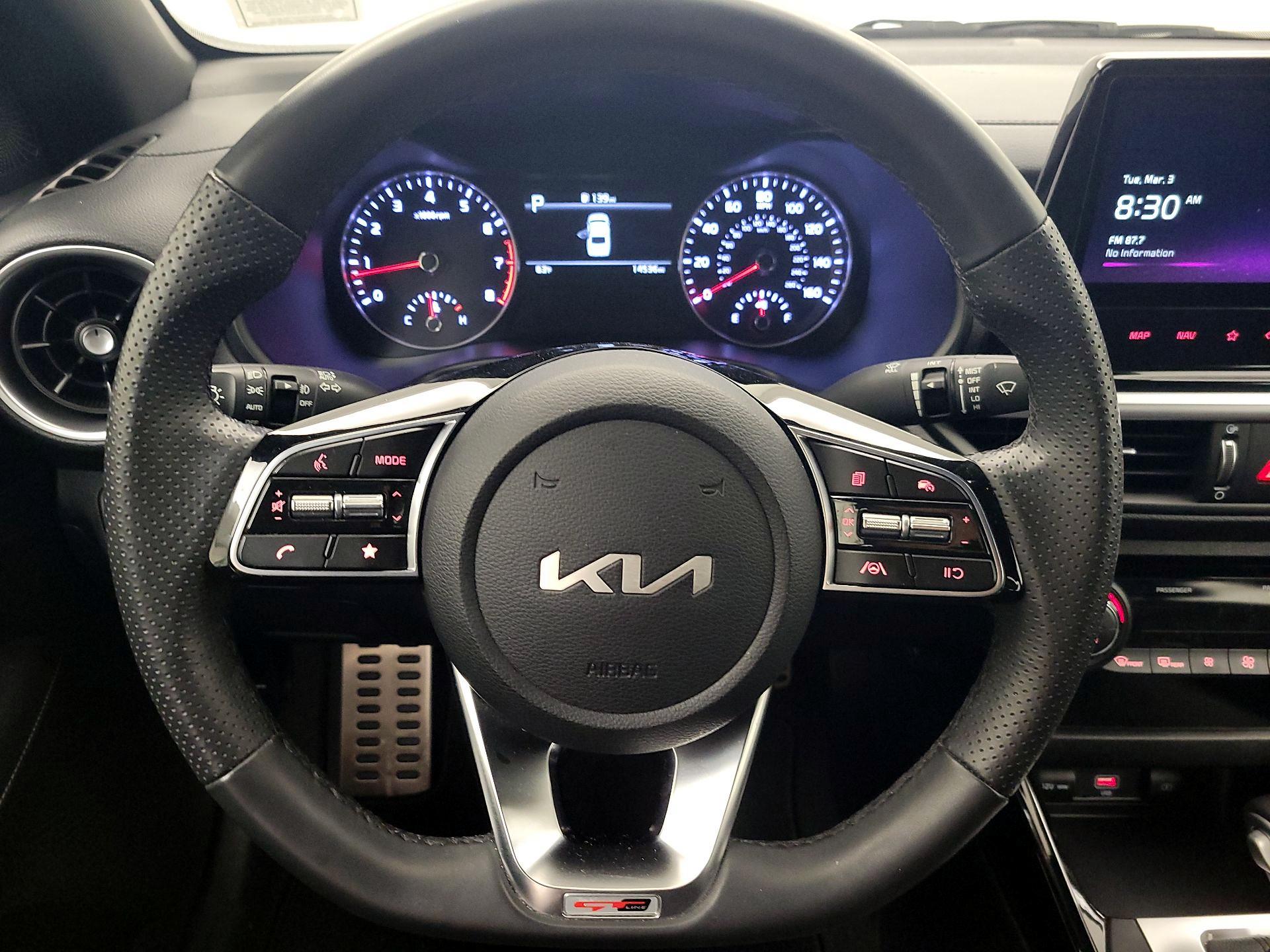 Thumbnail: 2023 Kia Forte - 10