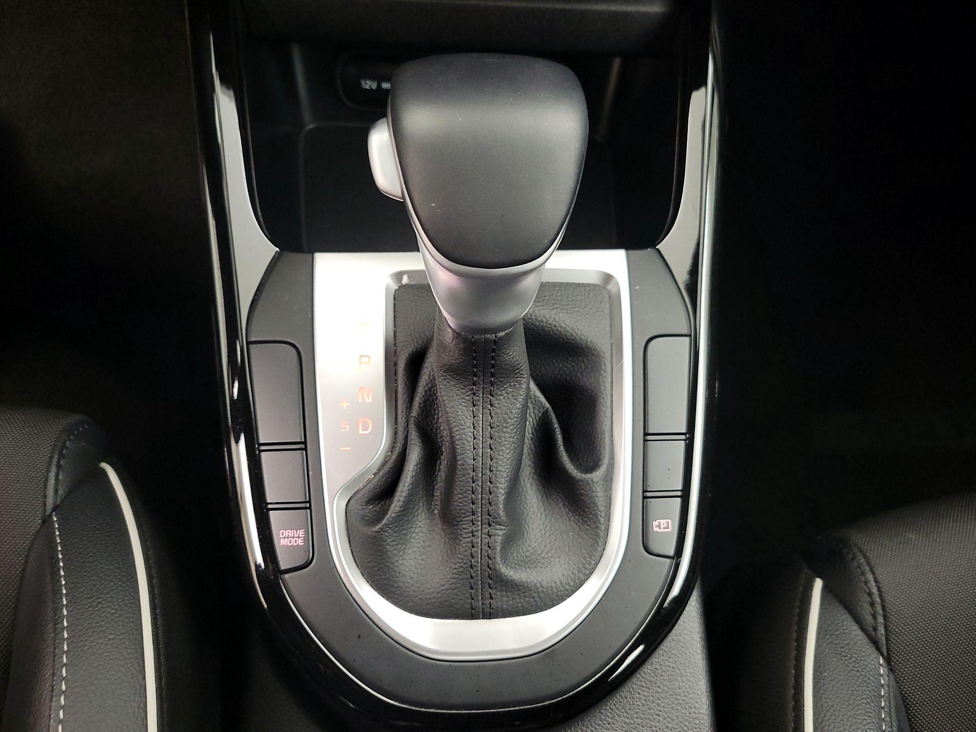 Thumbnail: 2023 Kia Forte - 18