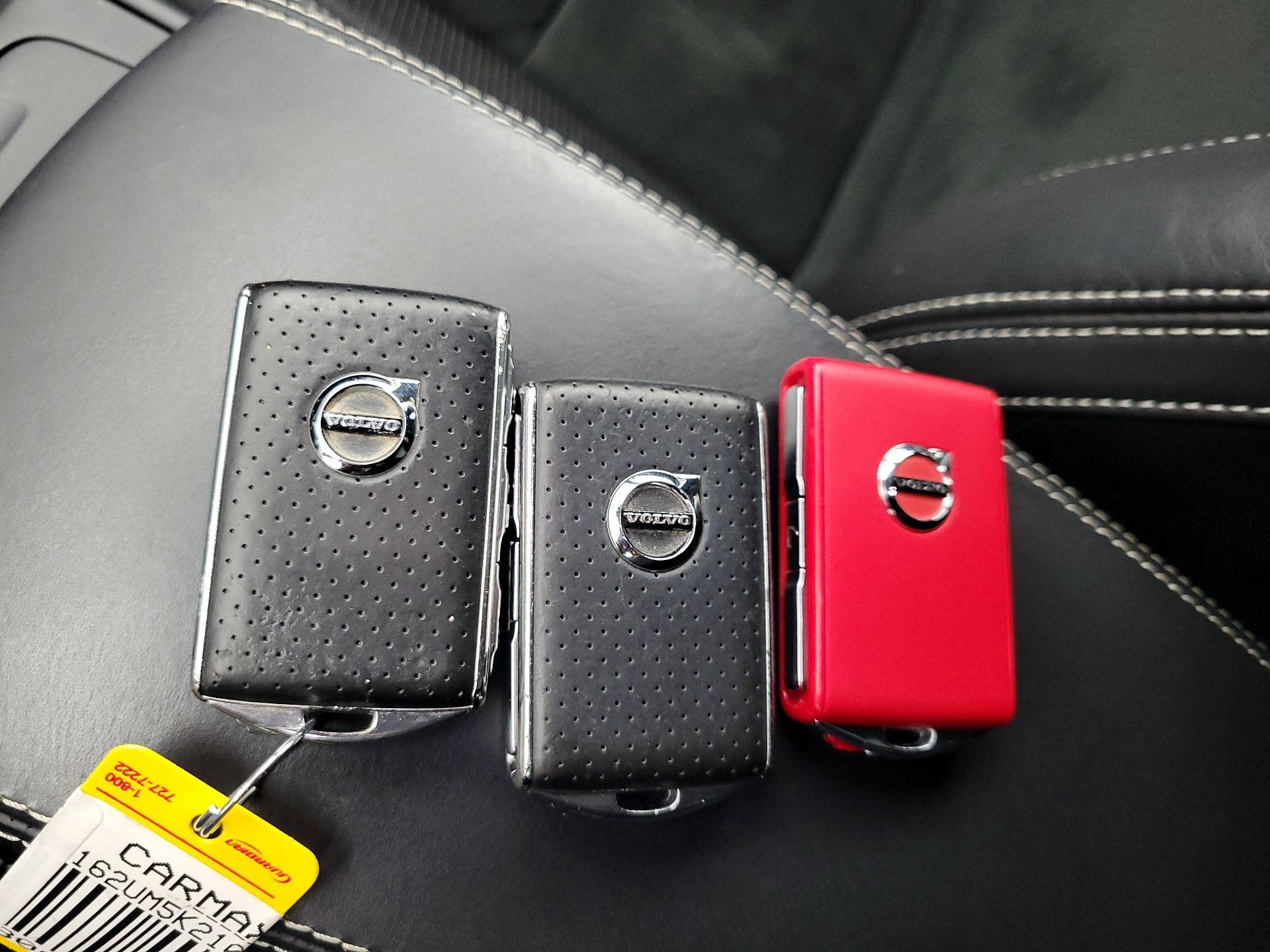 Thumbnail: 2019 Volvo XC40 - 20