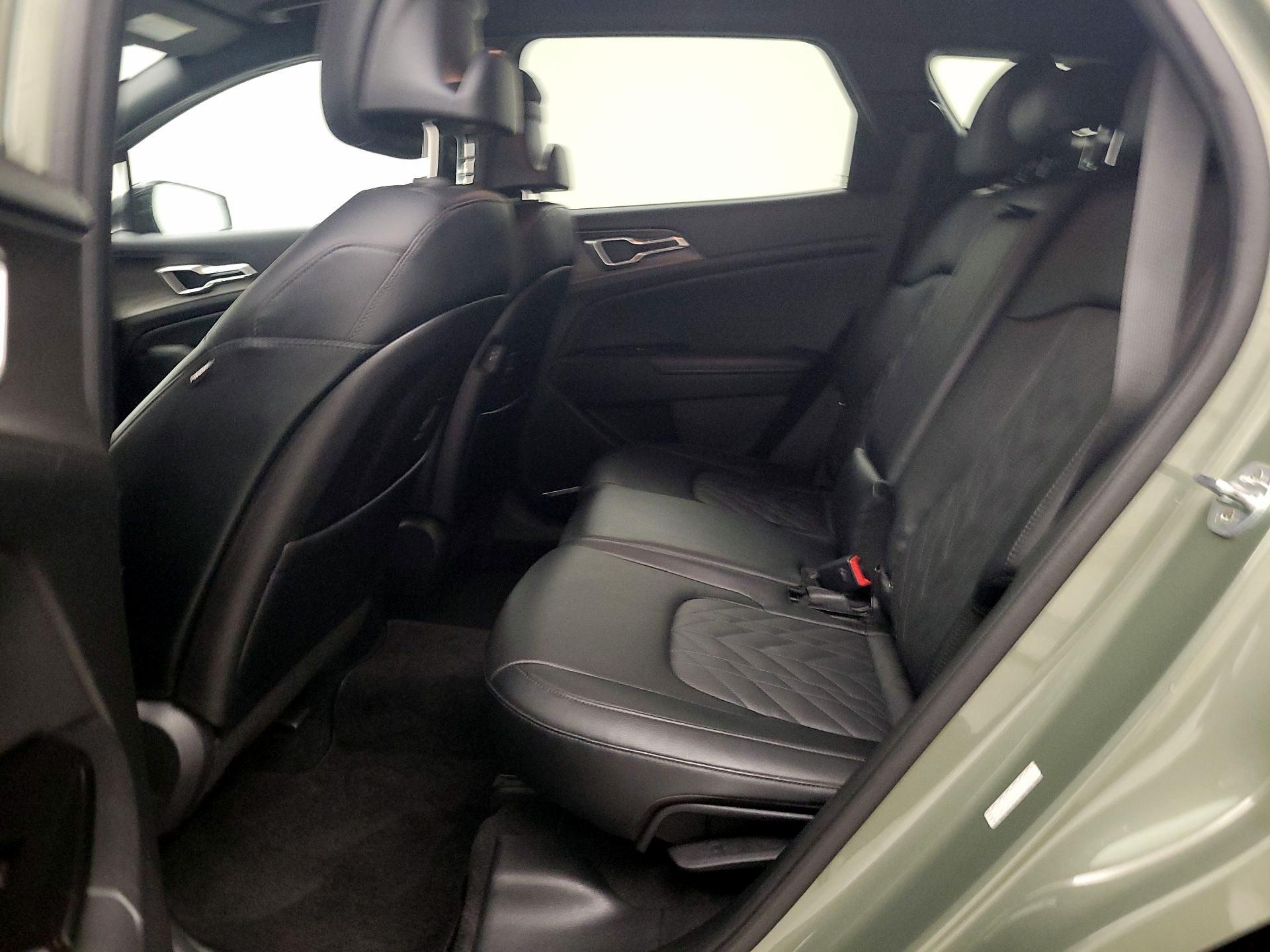 Thumbnail: 2023 Kia Sportage - 19