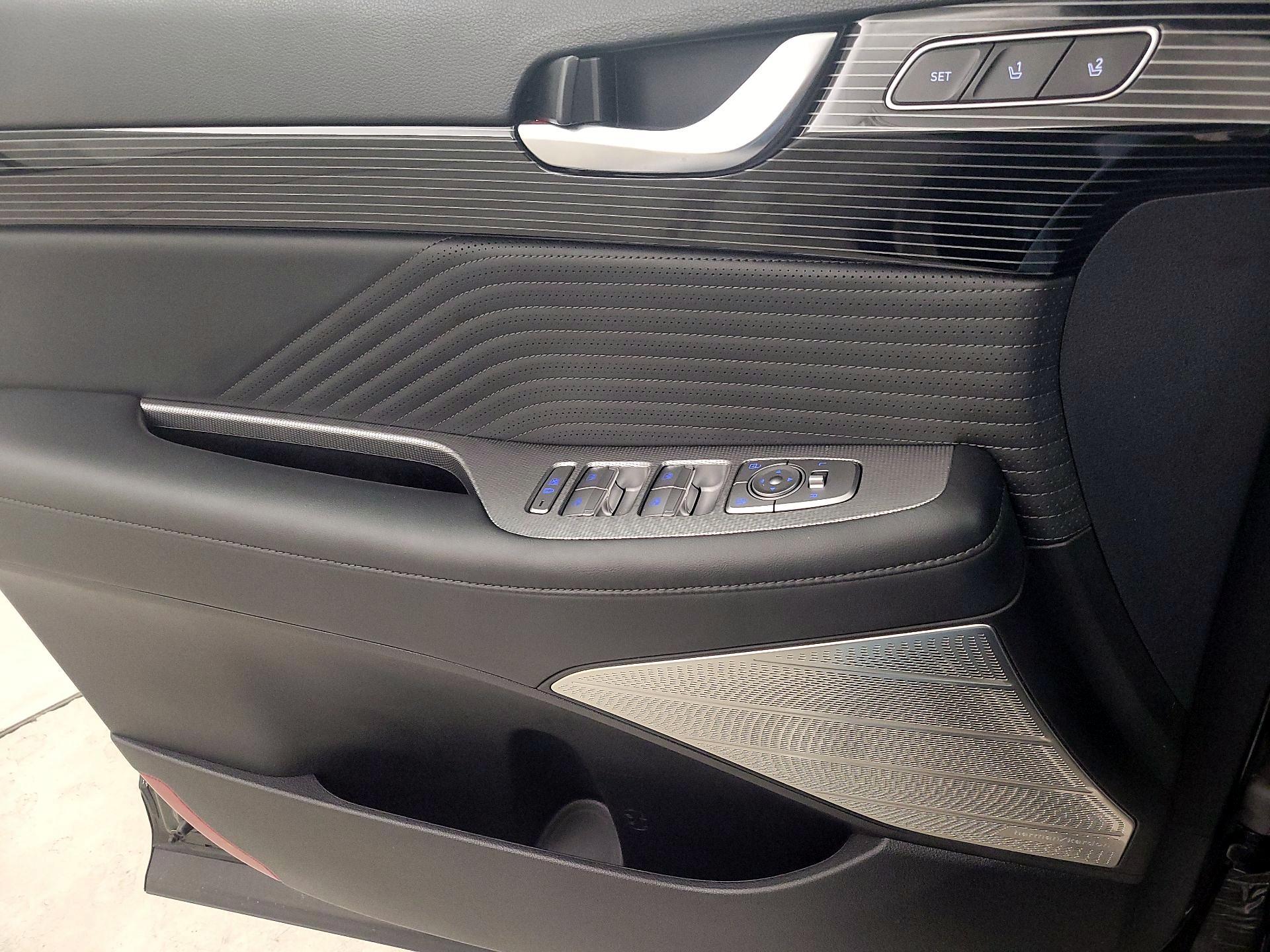 Thumbnail: 2023 Hyundai Palisade - 12