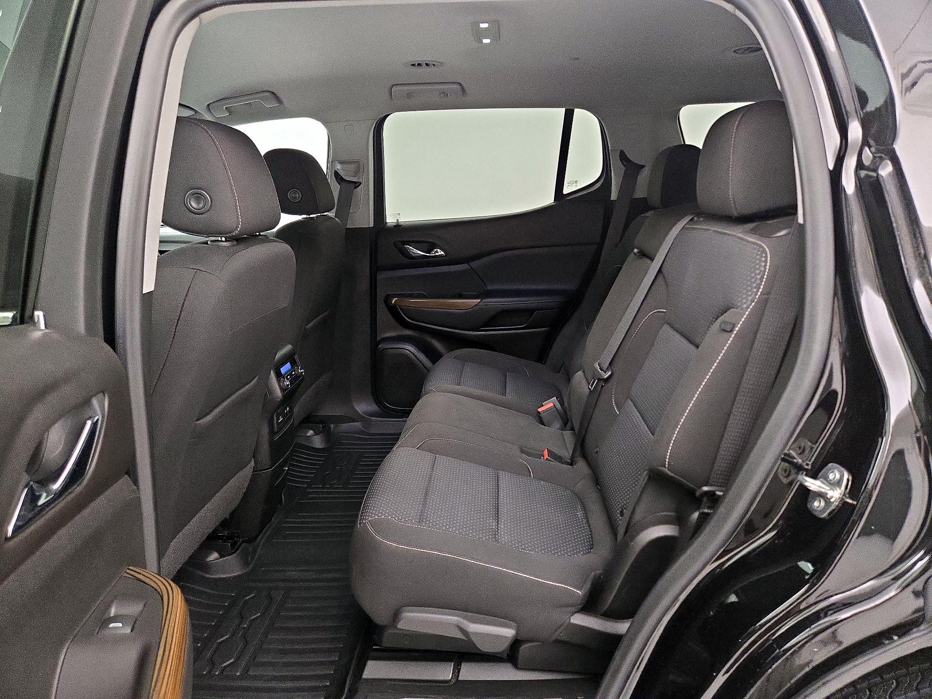 Thumbnail: 2020 GMC Acadia - 19