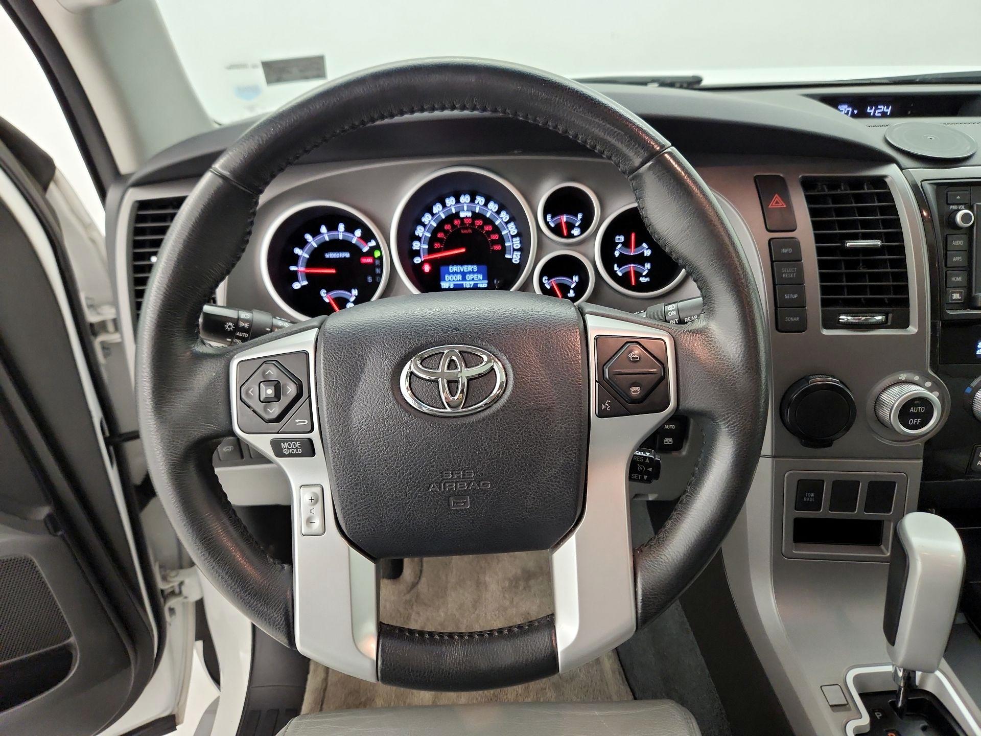 Thumbnail: 2017 Toyota Sequoia - 10