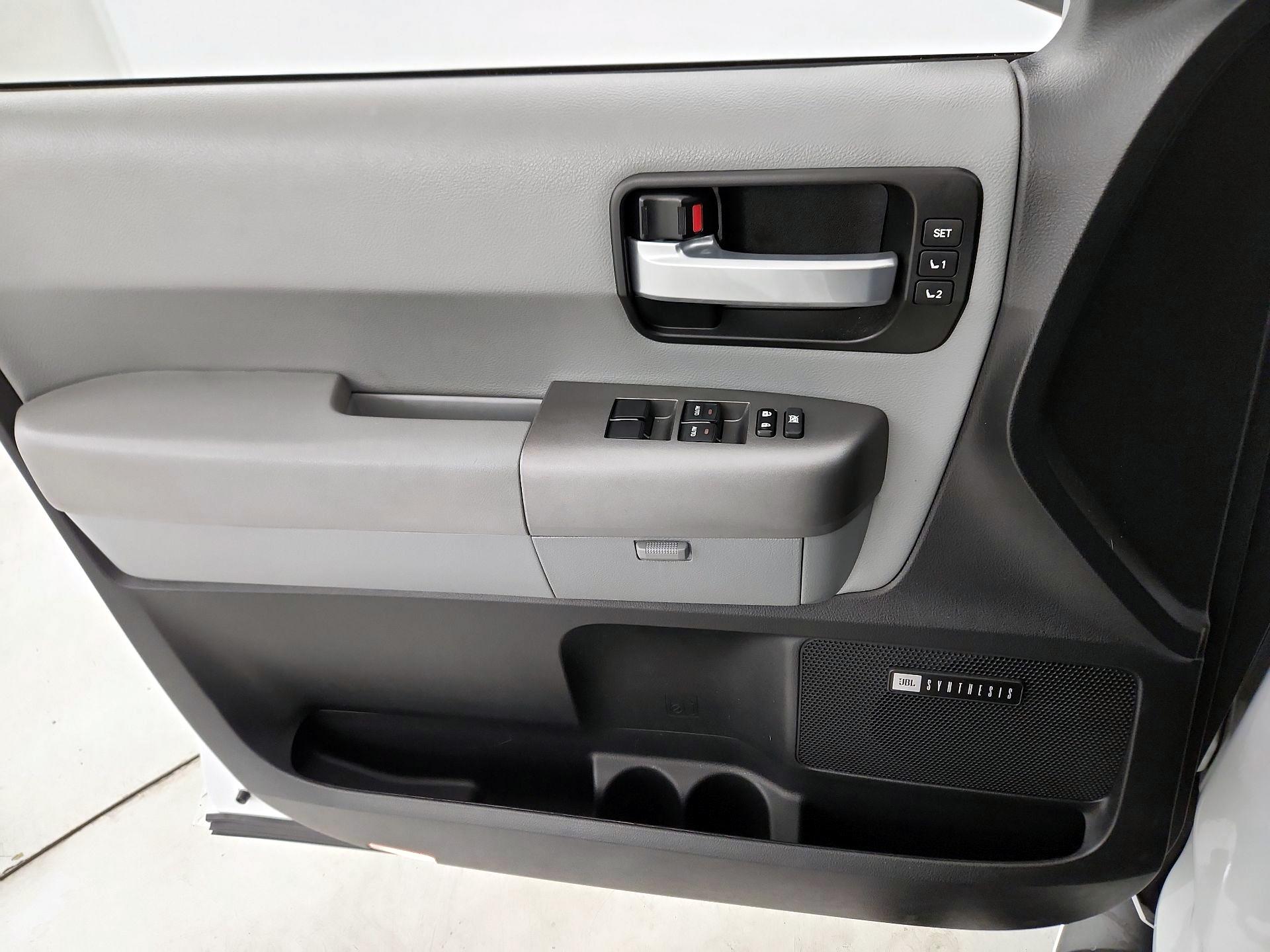 Thumbnail: 2017 Toyota Sequoia - 12