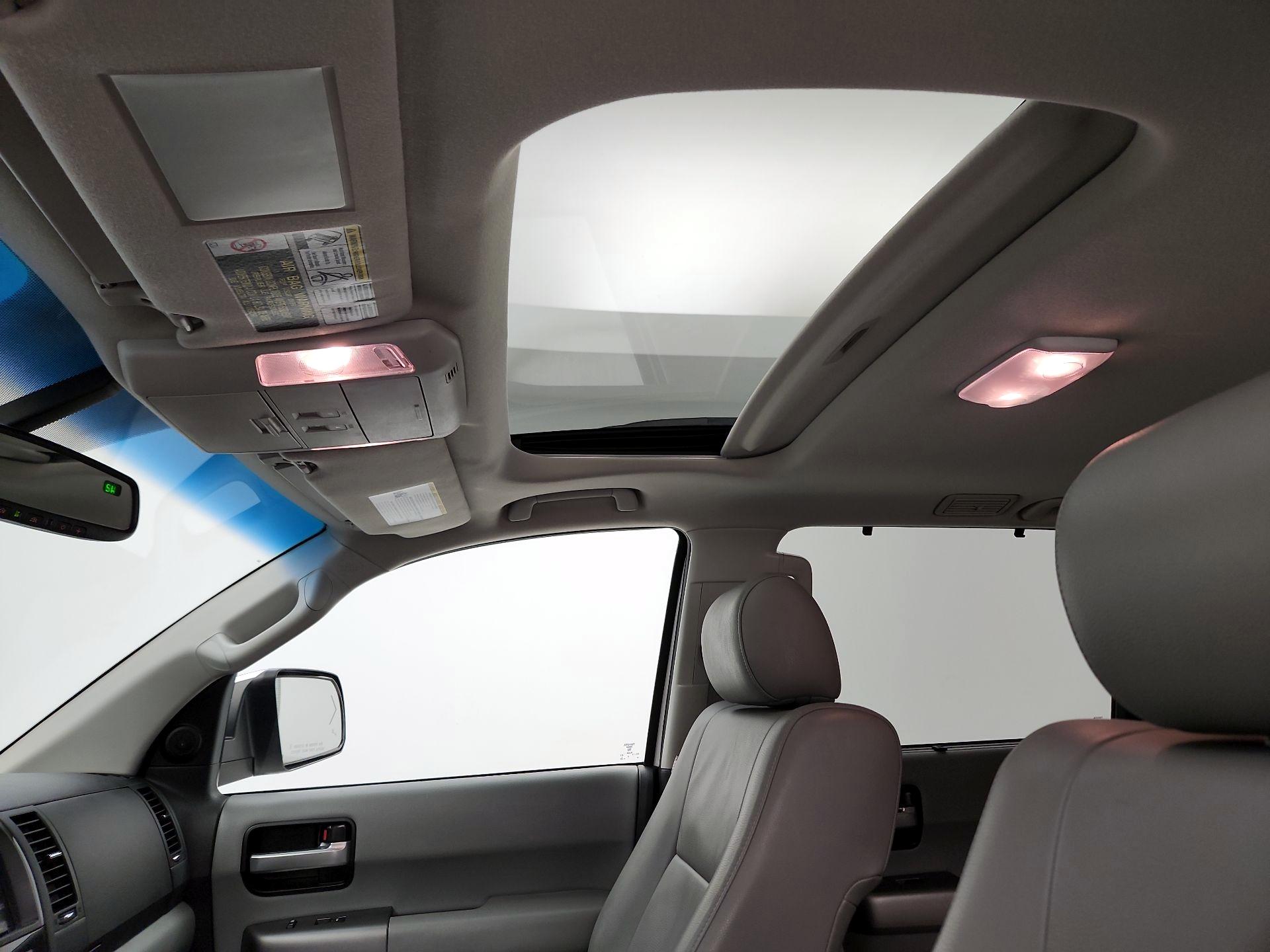 Thumbnail: 2017 Toyota Sequoia - 19