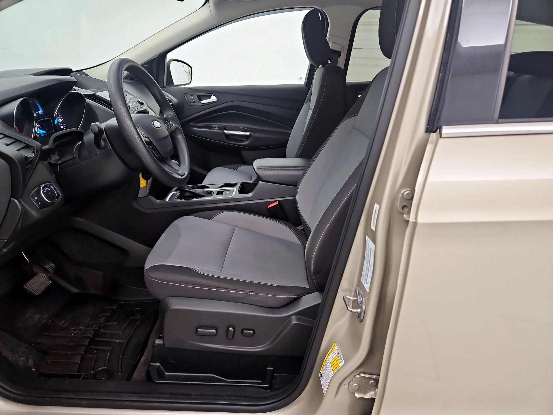 Thumbnail: 2018 Ford Escape - 11