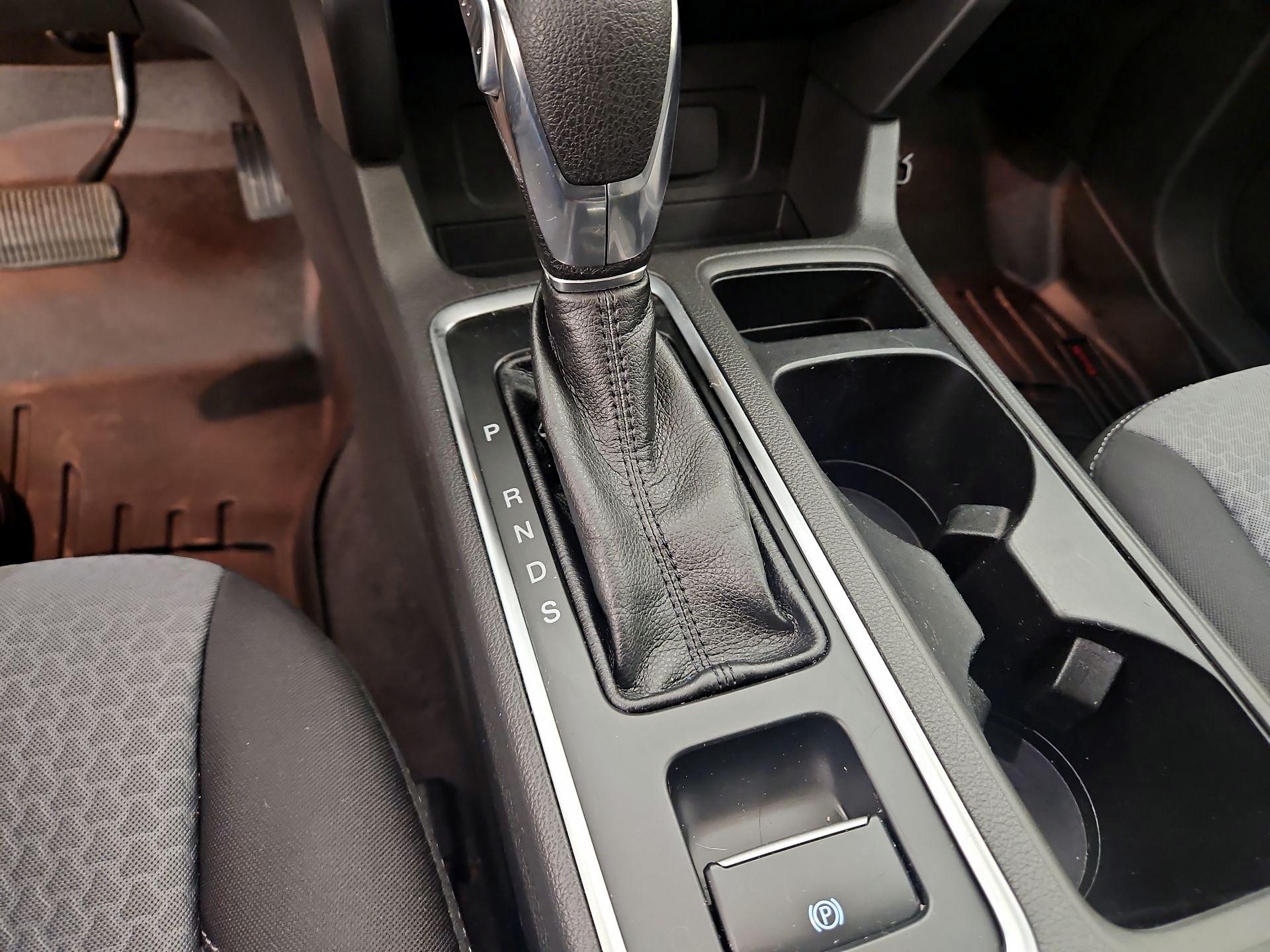 Thumbnail: 2018 Ford Escape - 17