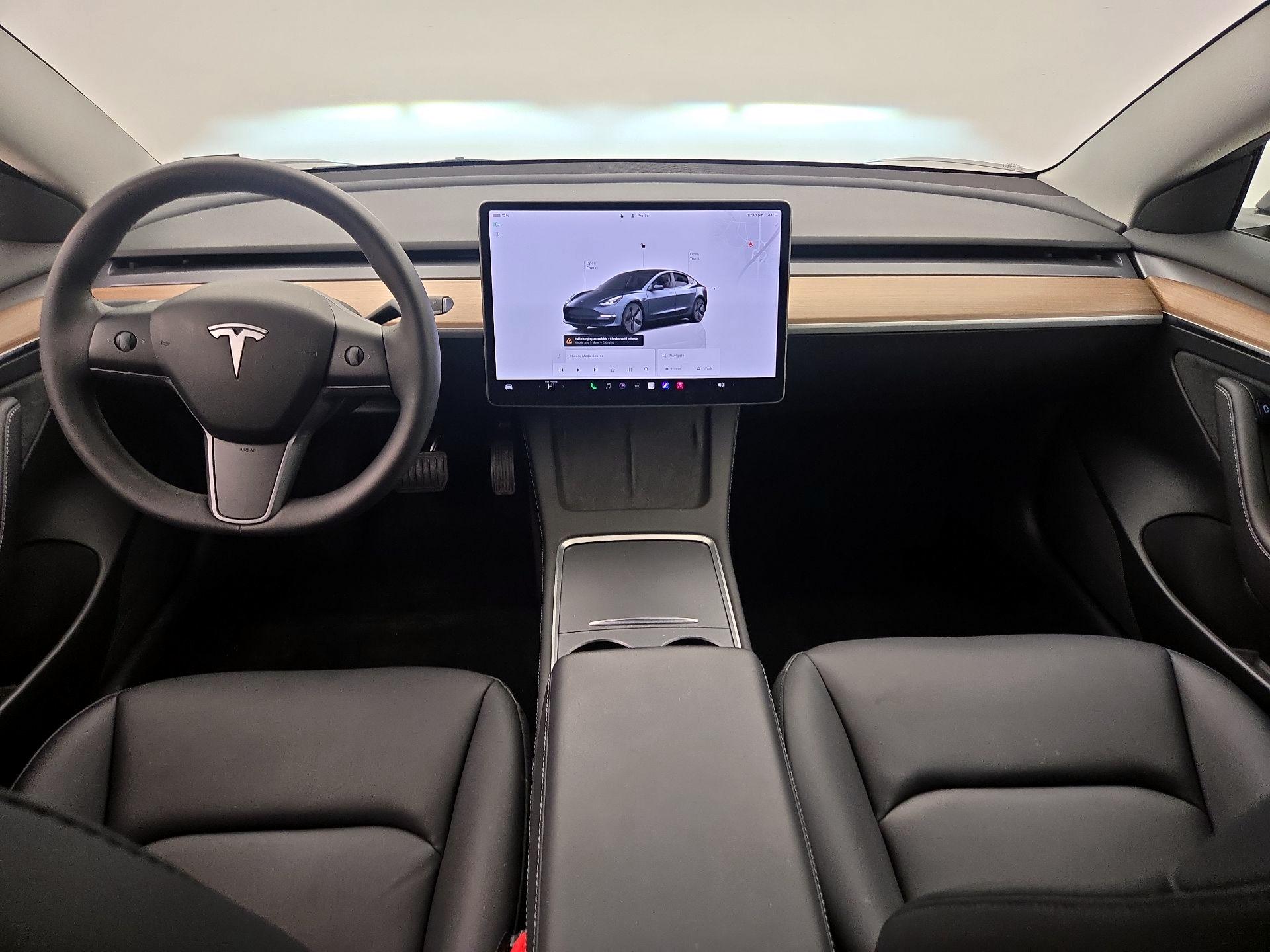 Thumbnail: 2023 Tesla Model 3 - 9