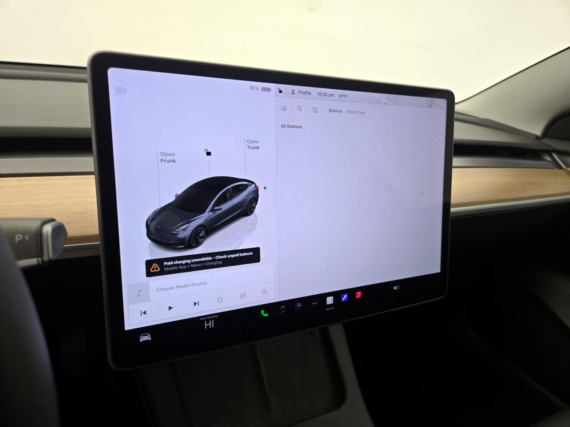 Thumbnail: 2023 Tesla Model 3 - 15