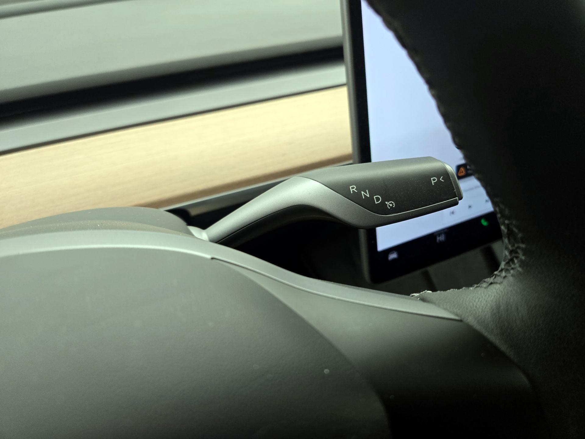 Thumbnail: 2023 Tesla Model 3 - 17