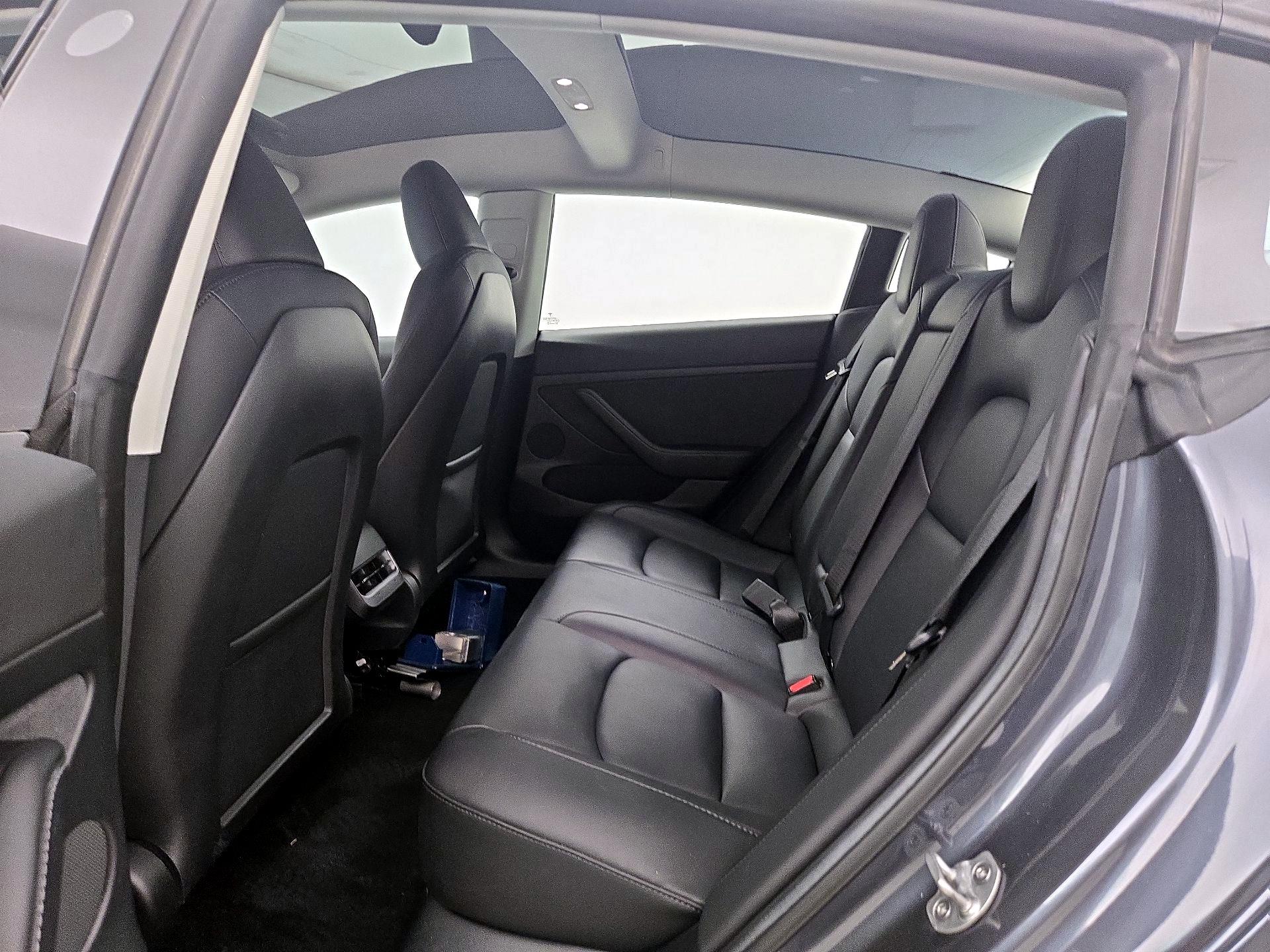 Thumbnail: 2023 Tesla Model 3 - 20