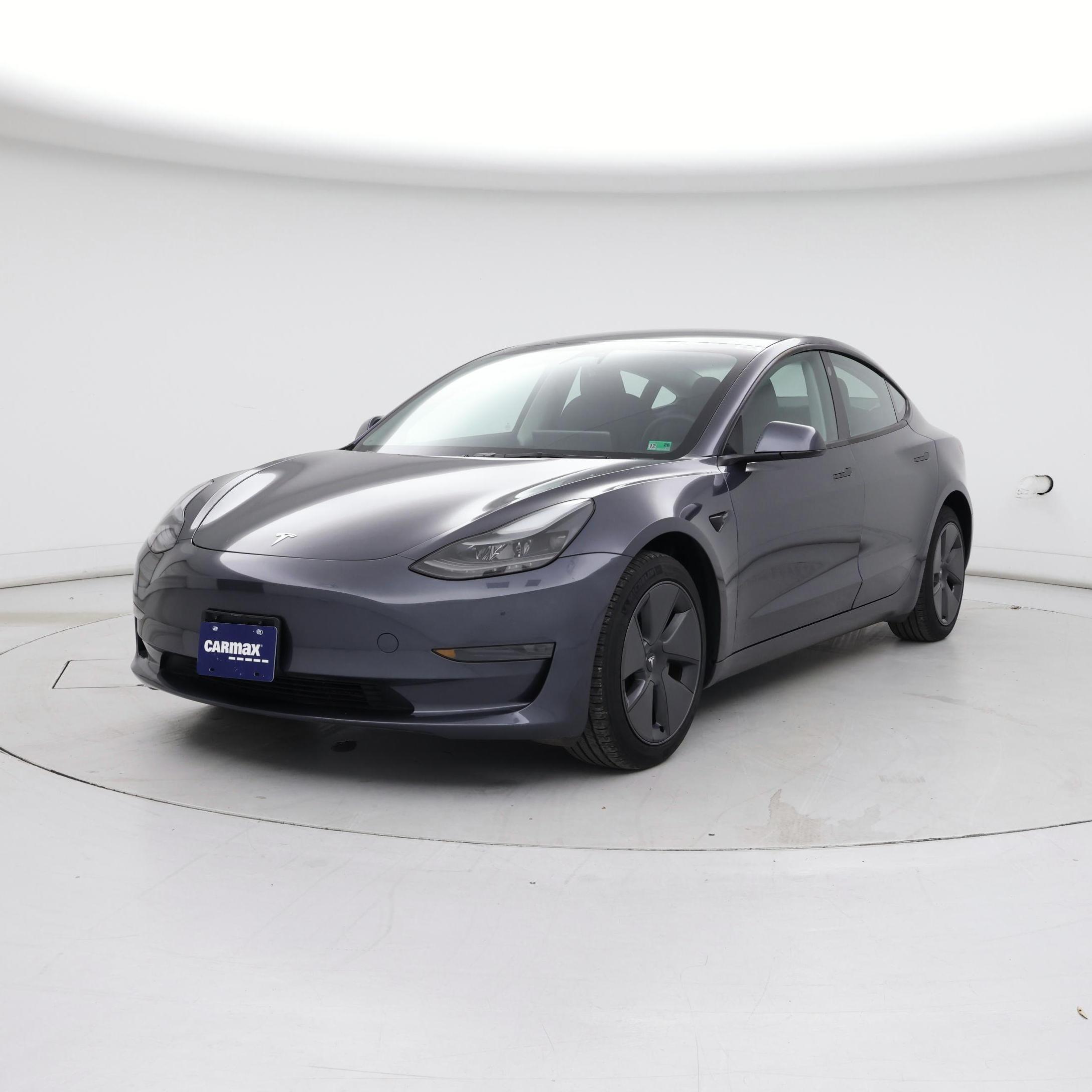 Thumbnail: 2023 Tesla Model 3 - 4