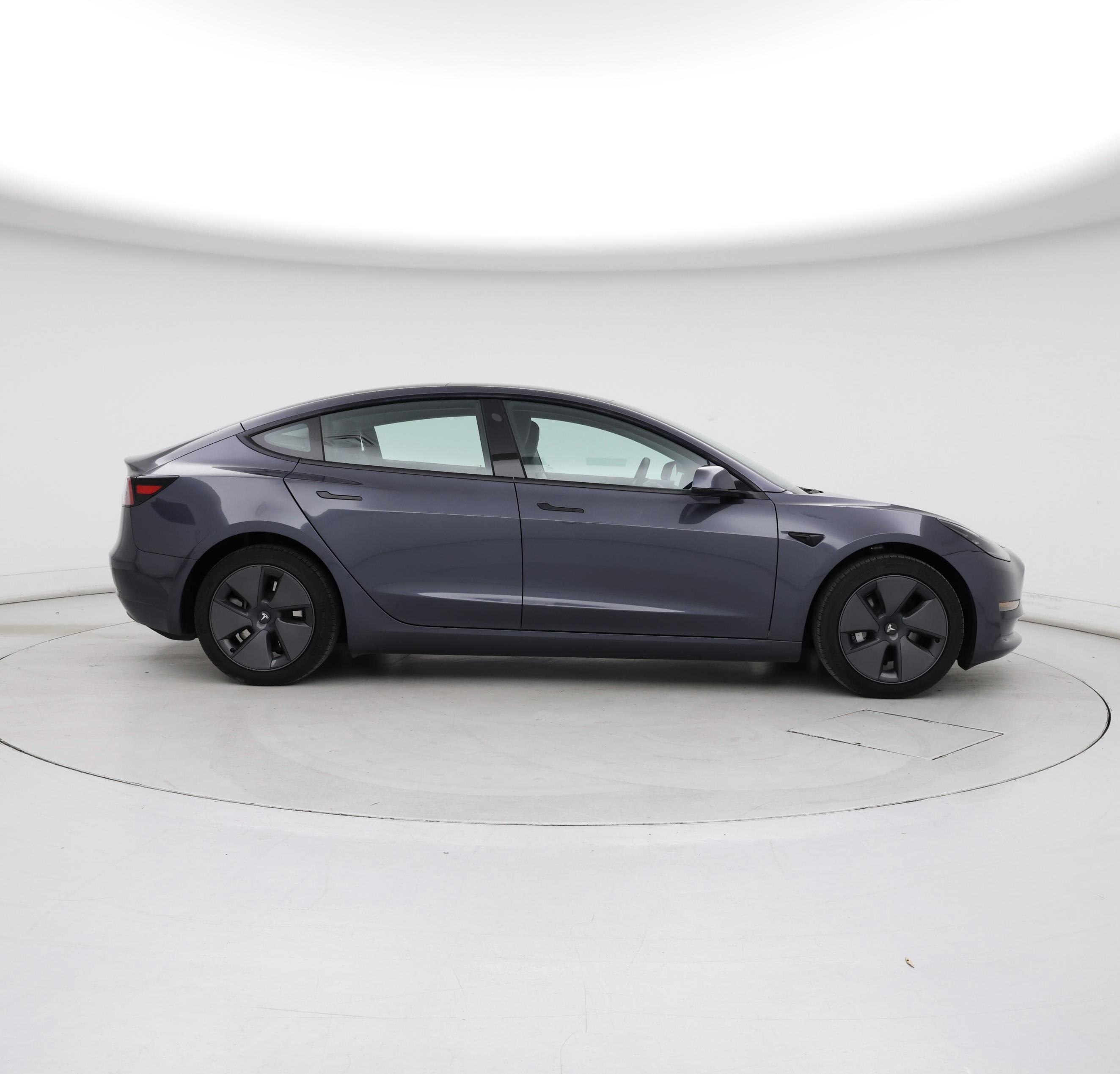 Thumbnail: 2023 Tesla Model 3 - 7